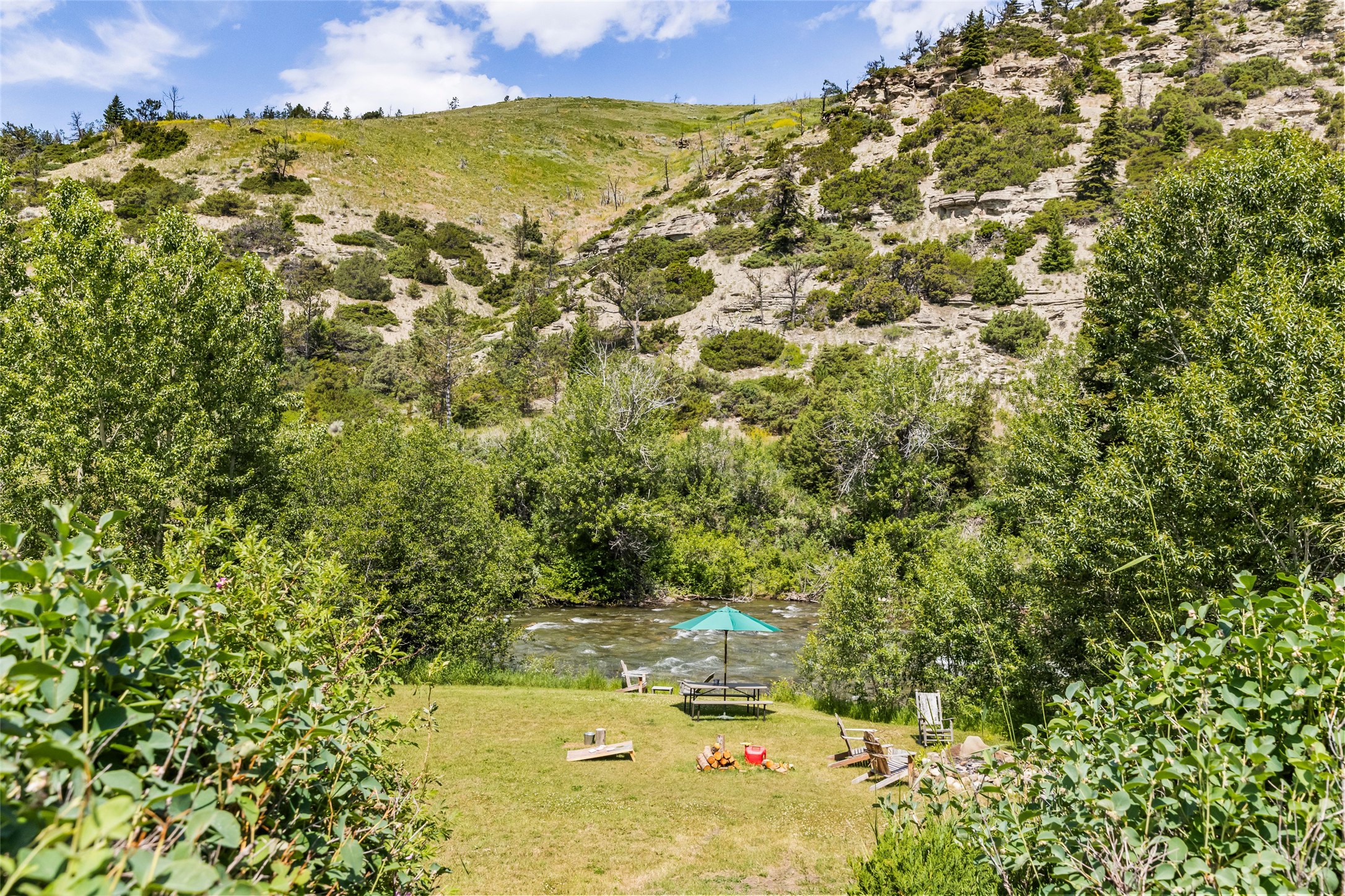  380 W Boulder Road - 物件實景