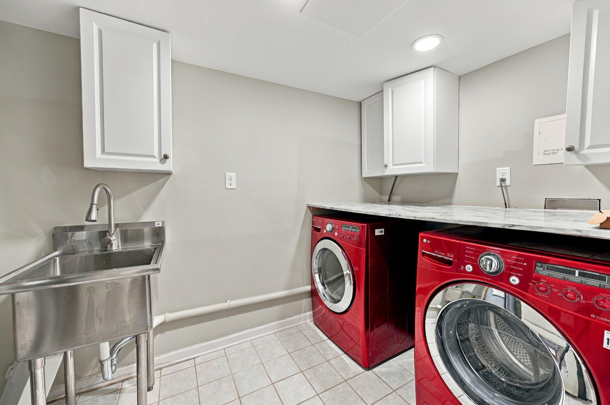  9201 Cherrytree Drive, Alexandria, VA, 22309 - 物件實景