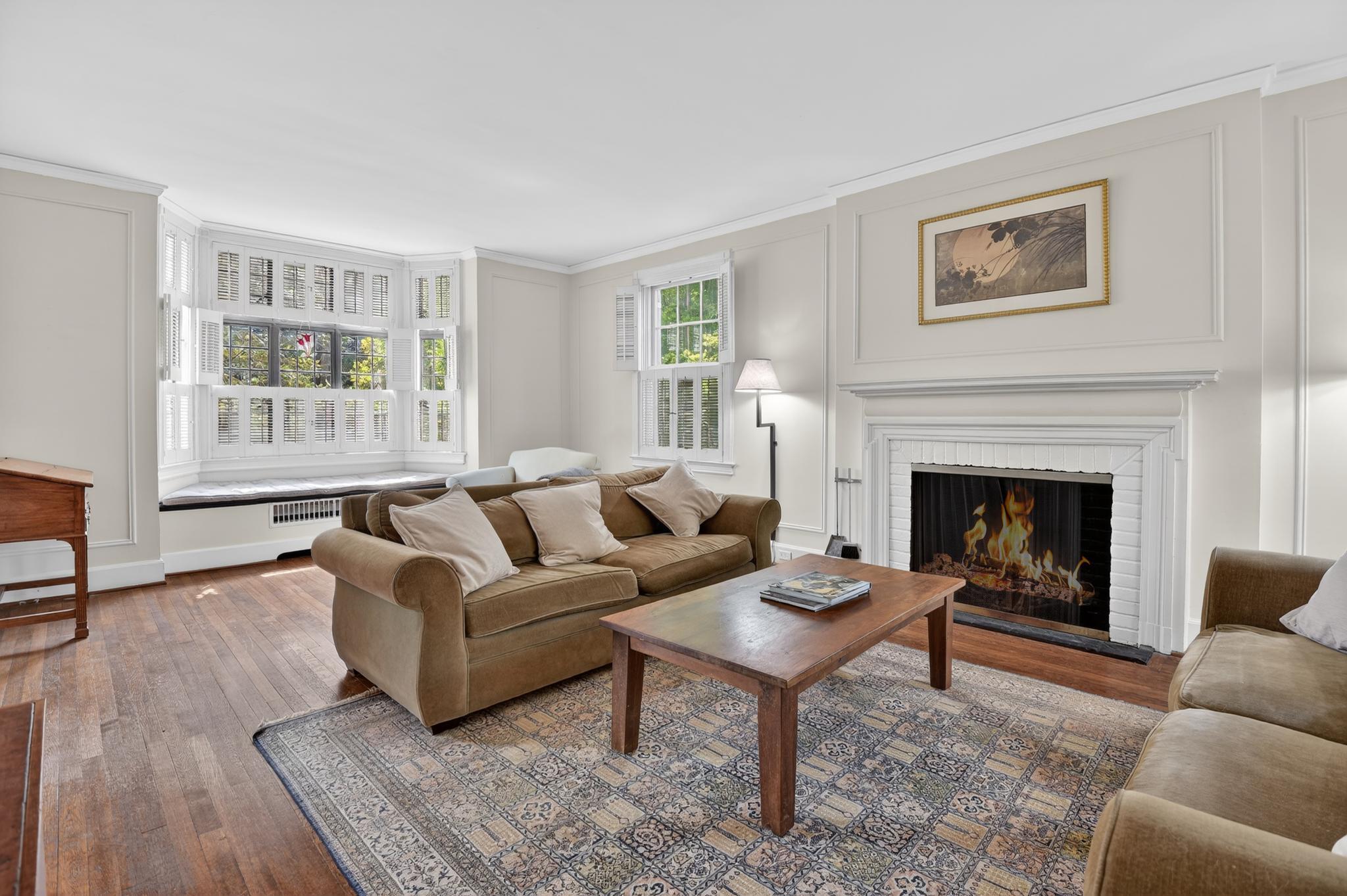  4305 Bradley Lane, Chevy Chase, MD, 20815 - 物件實景