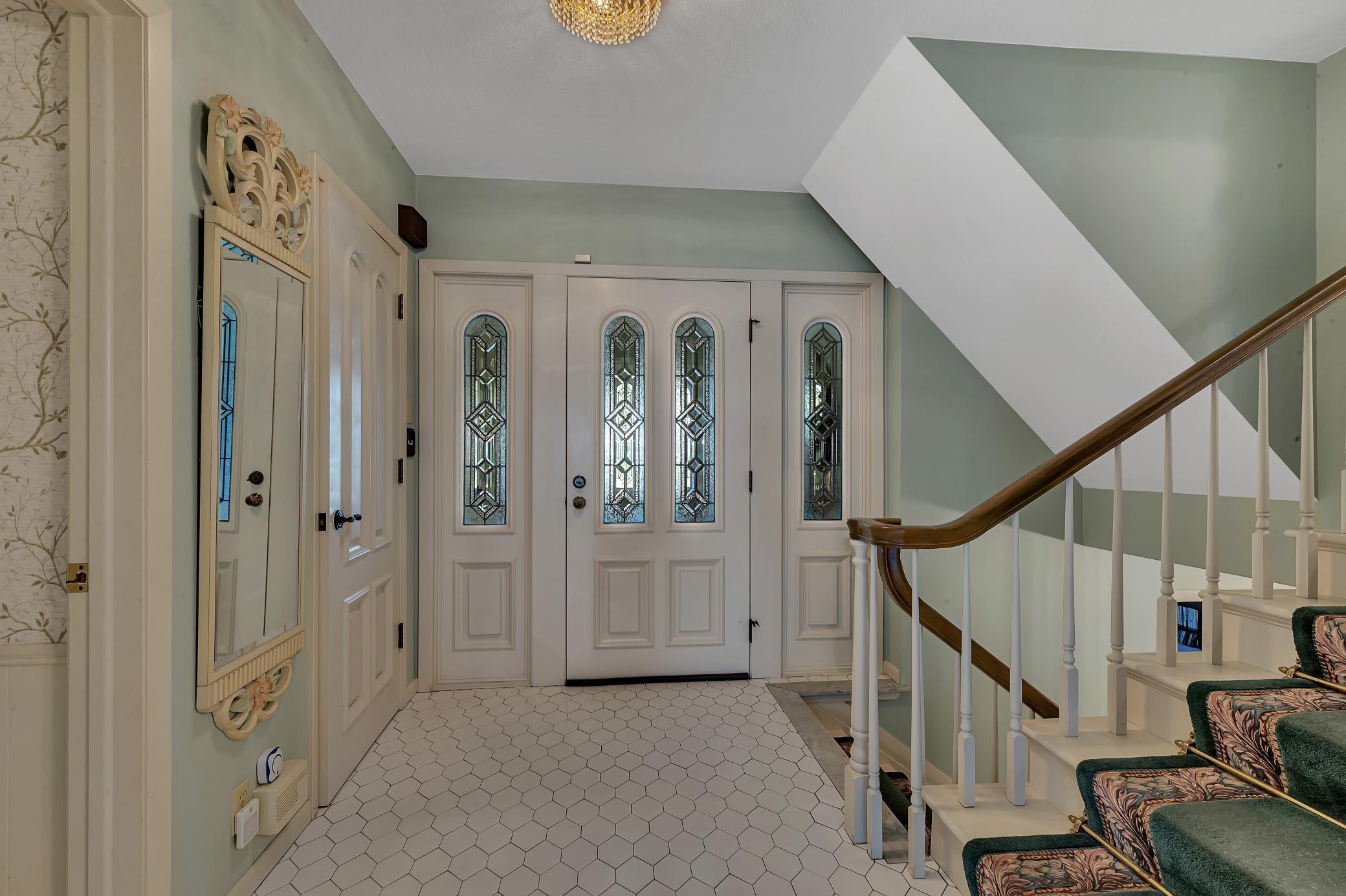 Saint Cloud, Minnesota, 56304, United States, 4 Bedrooms Bedrooms, ,4 BathroomsBathrooms,Residential,For Sale,1836908