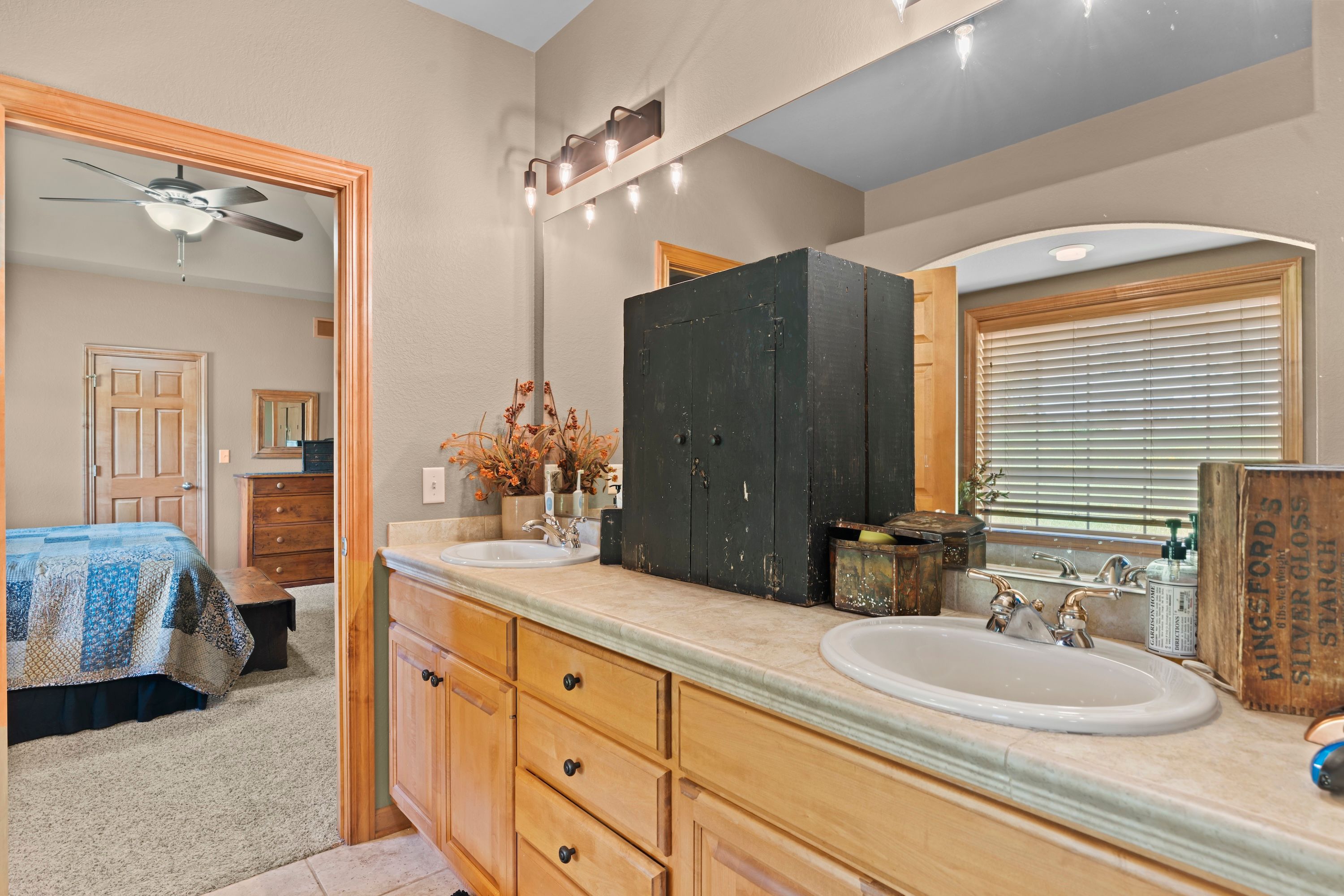  W230N7956 Bluebill Drive, Sussex, WI 53089 - 物件實景