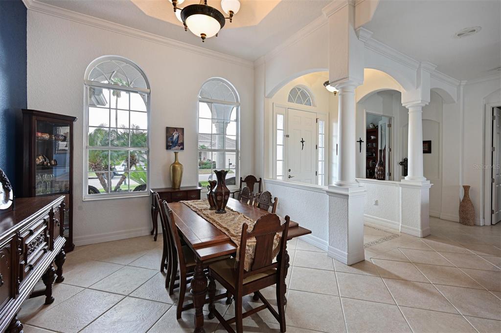 Bradenton, Florida, 34212, United States, 4 Bedrooms Bedrooms, ,3 BathroomsBathrooms,Residential,For Sale,1848553
