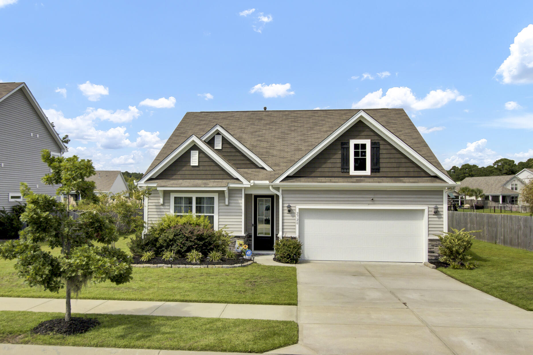 Johns Island, South Carolina, 29455, United States, 4 Bedrooms Bedrooms, ,2 BathroomsBathrooms,Residential,For Sale,1932477
