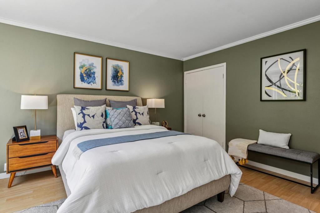 San Francisco, California, 94134, United States, 3 Bedrooms Bedrooms, ,2 BathroomsBathrooms,Residential,For Sale,1943072
