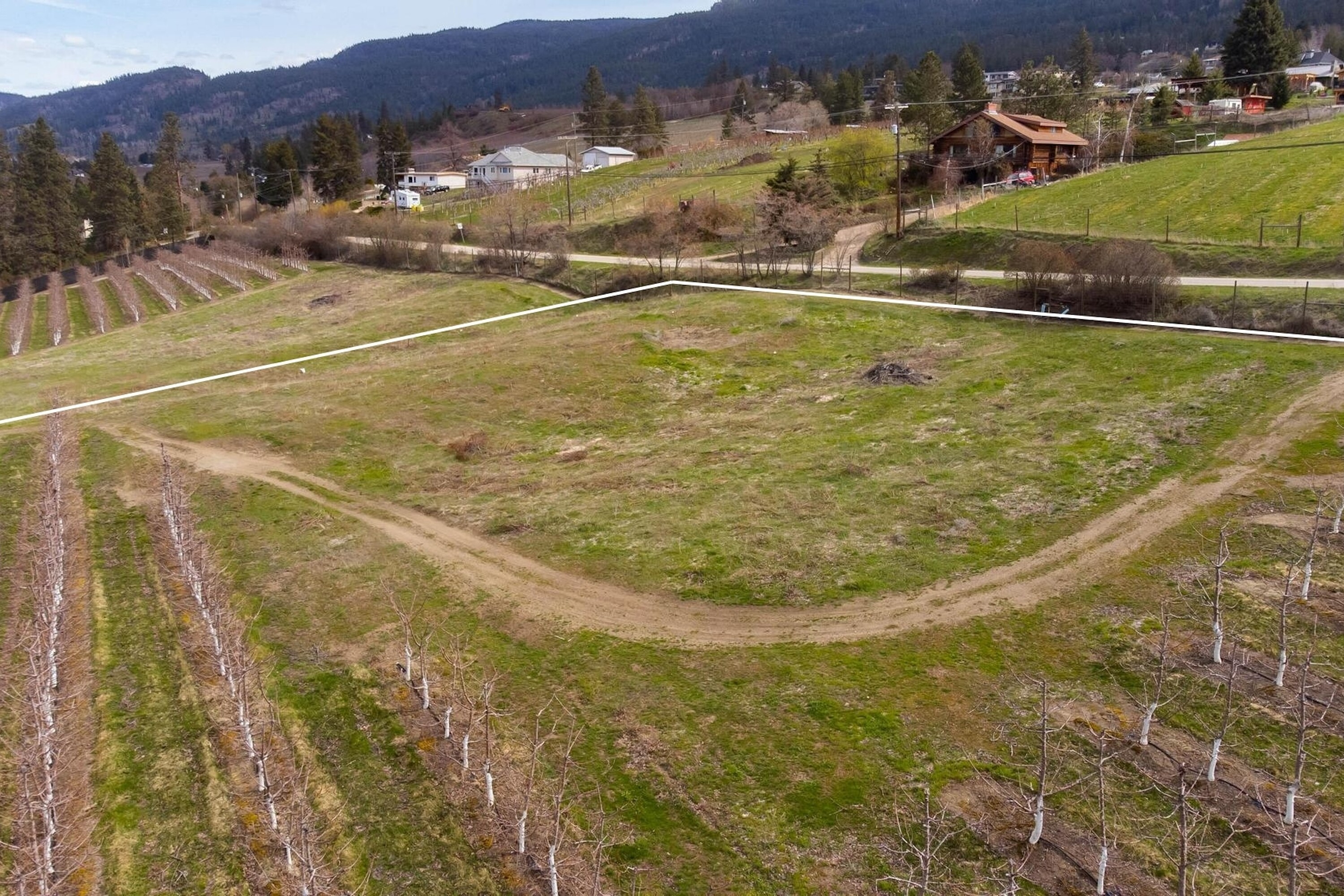  Lakeshore Parcel in Oyama - 物件實景
