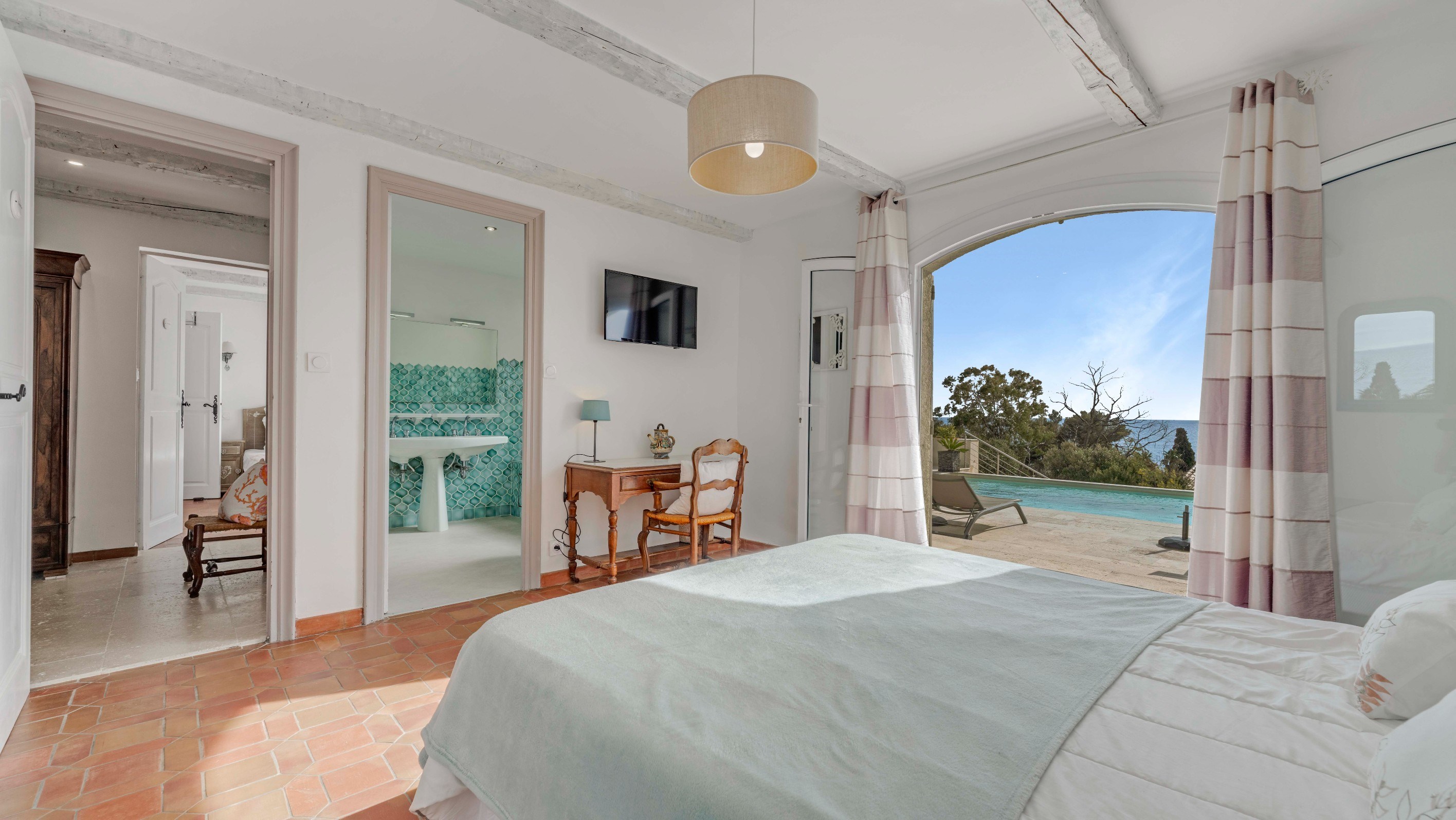  Les Issambres luxury sea-view villa, 6 bedrooms, pools, walking distance to bea… - 物件實景