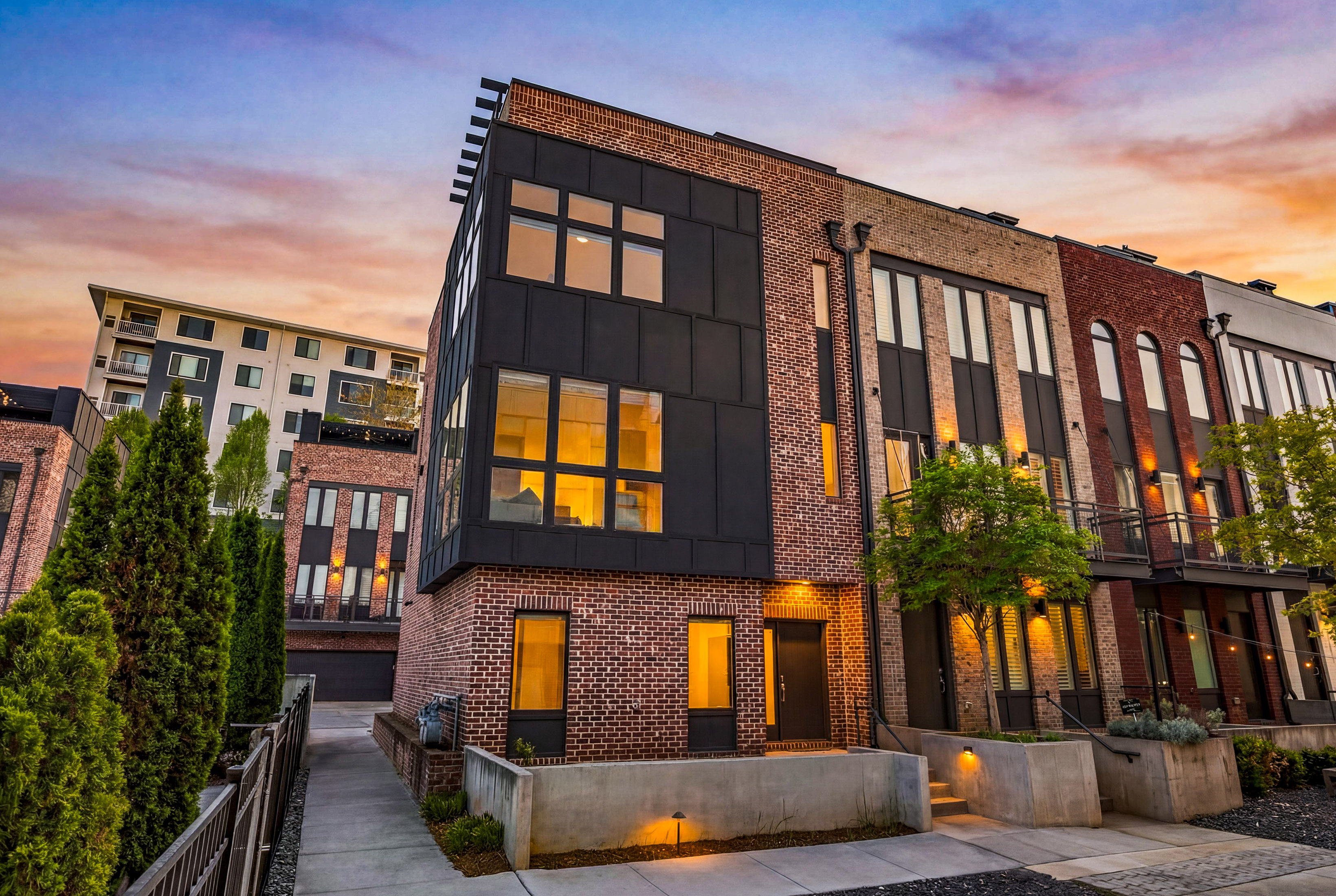  Striking Modern Townhouse at Chelsea Westside - 物件實景