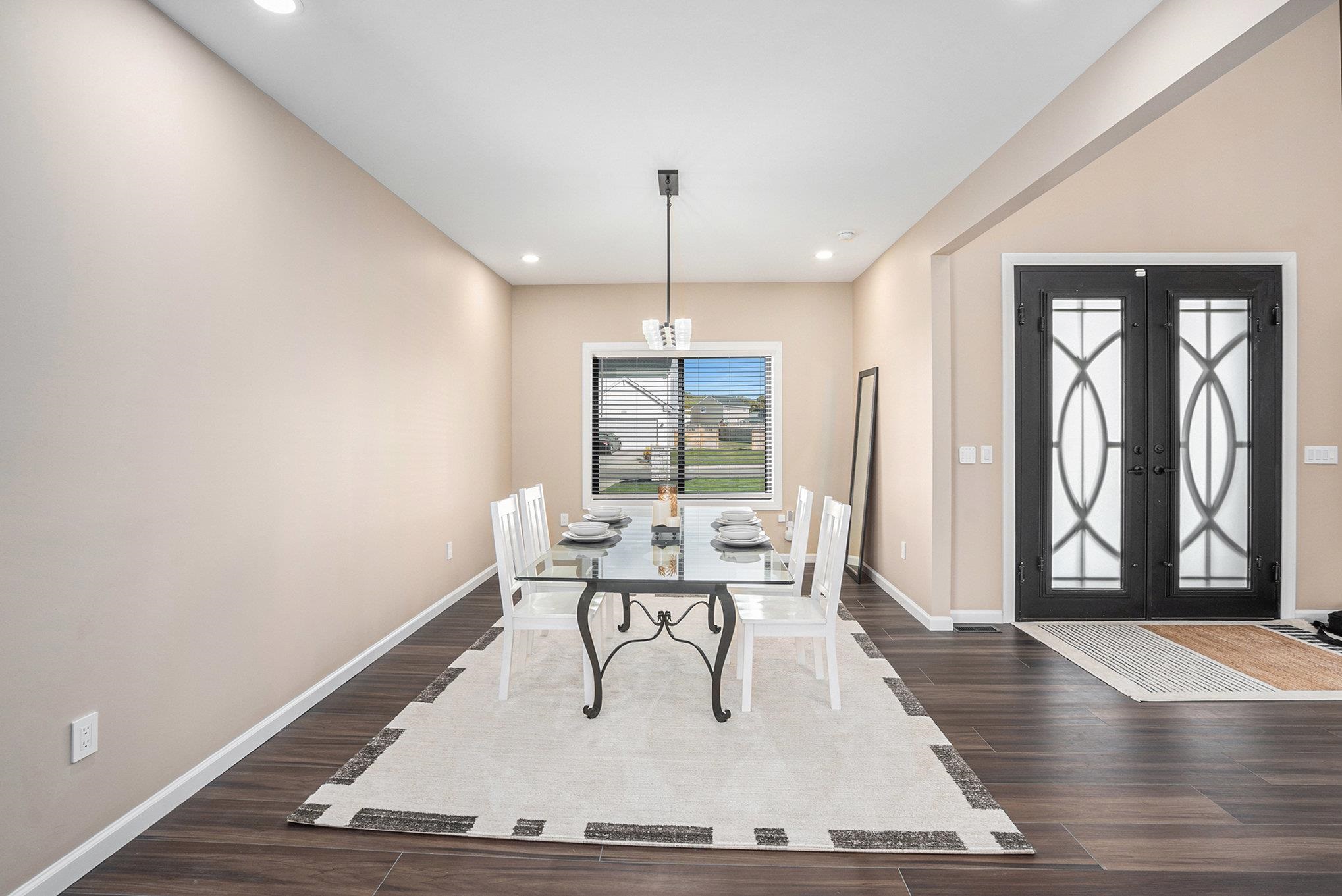 Elkhart, Indiana, 46517, United States, 7 Bedrooms Bedrooms, ,6 BathroomsBathrooms,Residential,For Sale,1987525