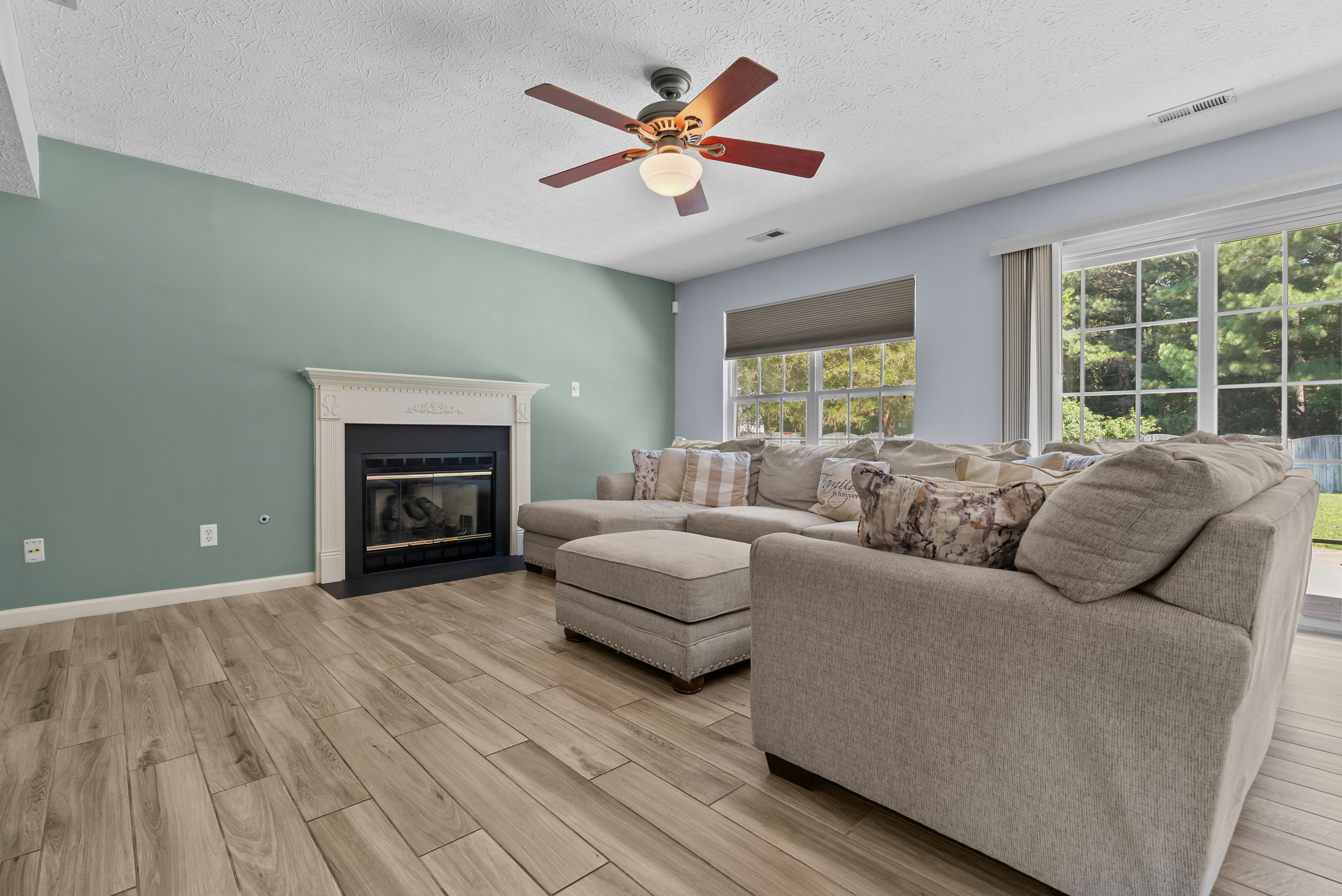  100 Pinyon Pines, Yorktown, VA 23693 - 物件實景