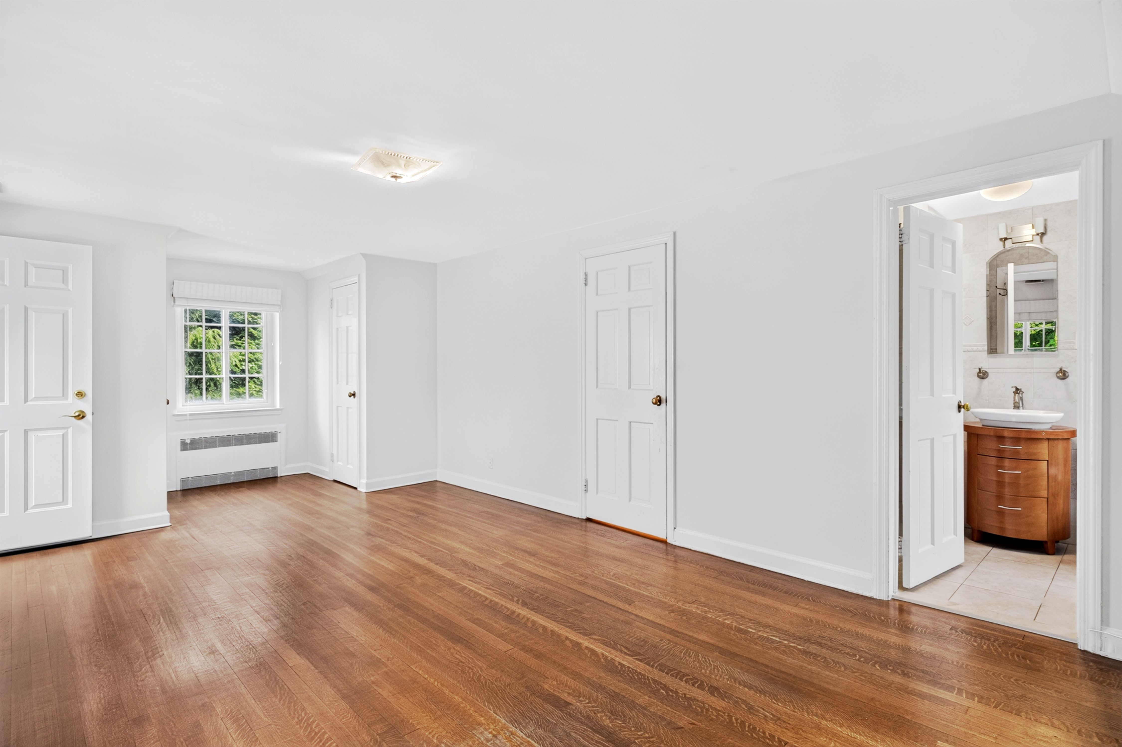  10 Ridge Drive, Port Washington, NY 11050 - 物件實景