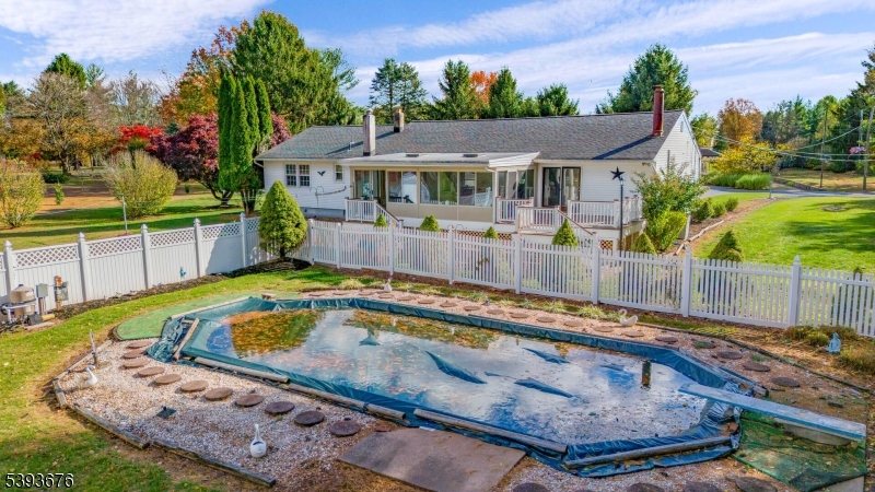 Kingwood Twp., New Jersey, 08867, United States, 3 Bedrooms Bedrooms, ,2 BathroomsBathrooms,Residential,For Sale,1988305