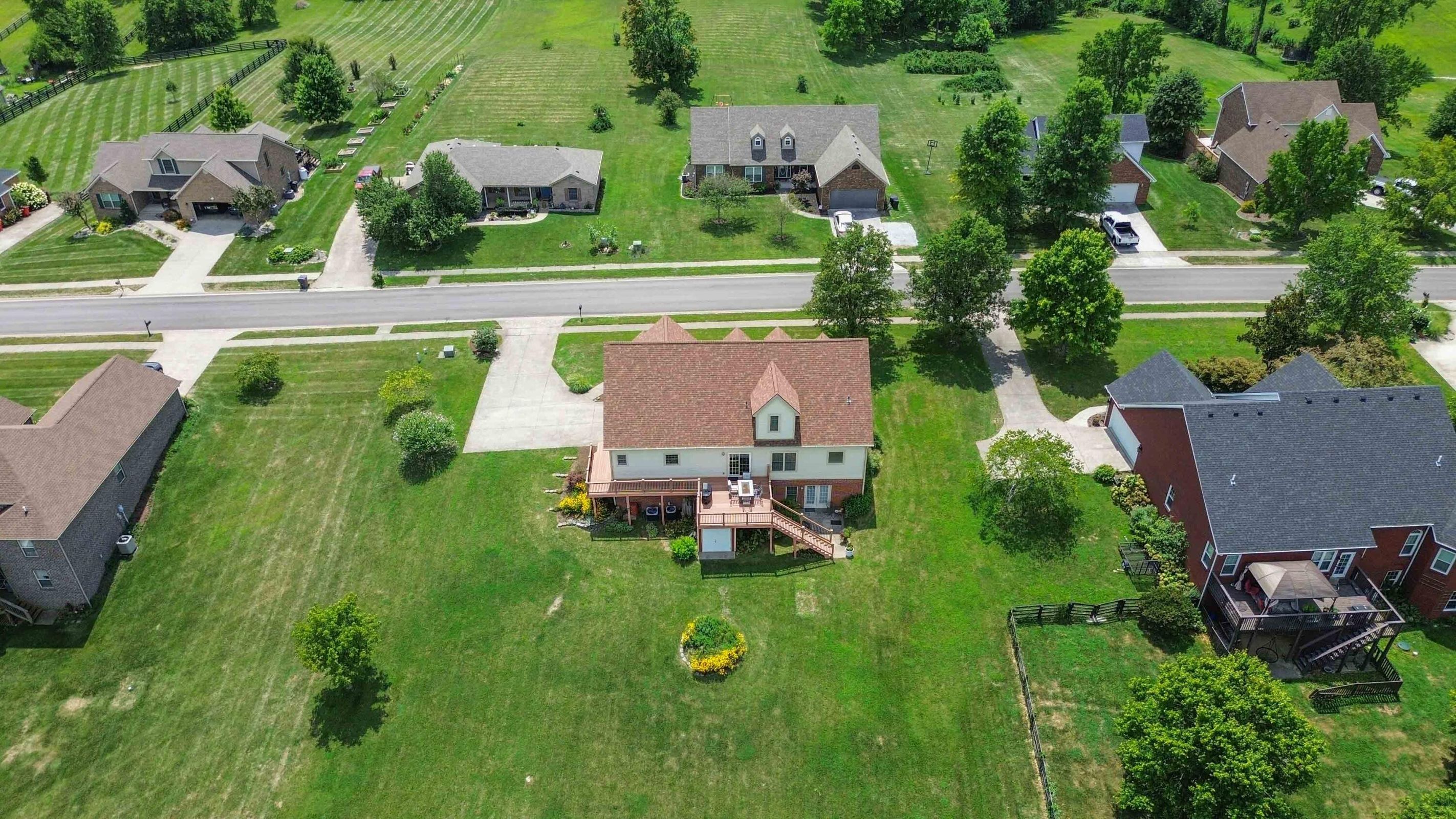 Richmond, Kentucky, 40475, United States, 4 Bedrooms Bedrooms, ,4 BathroomsBathrooms,Residential,For Sale,1910614