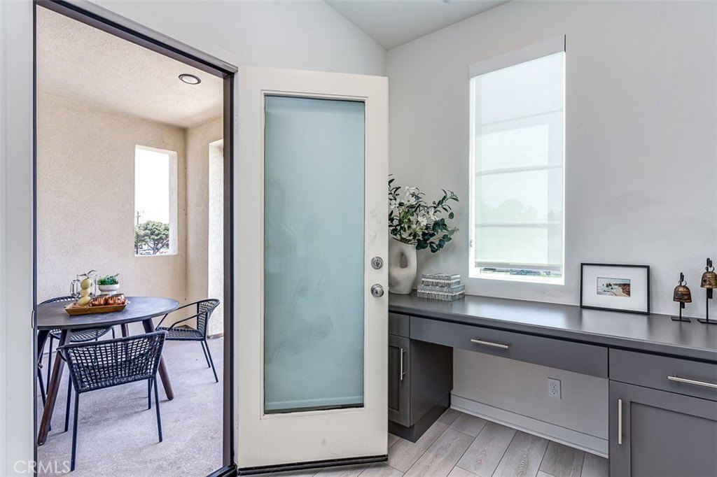 La Mirada, California, 90638, United States, 3 Bedrooms Bedrooms, ,4 BathroomsBathrooms,Residential,For Sale,1927510