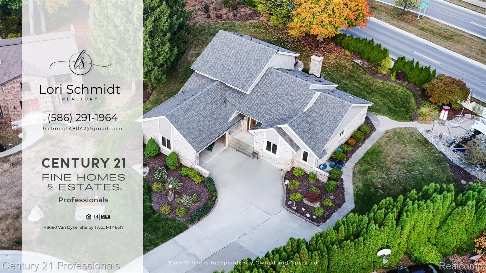 RochesterHills, Michigan, 48309, United States, 4 Bedrooms Bedrooms, ,4 BathroomsBathrooms,Residential,For Sale,1980404