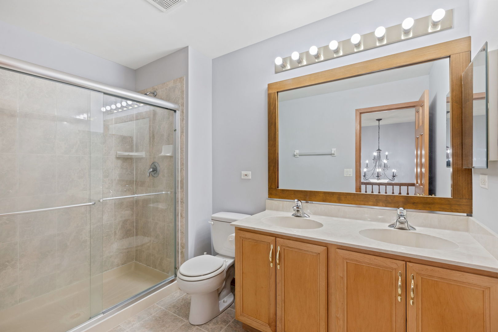 Sugar Grove, Illinois, 60554, United States, 5 Bedrooms Bedrooms, ,4 BathroomsBathrooms,Residential,For Sale,1949761