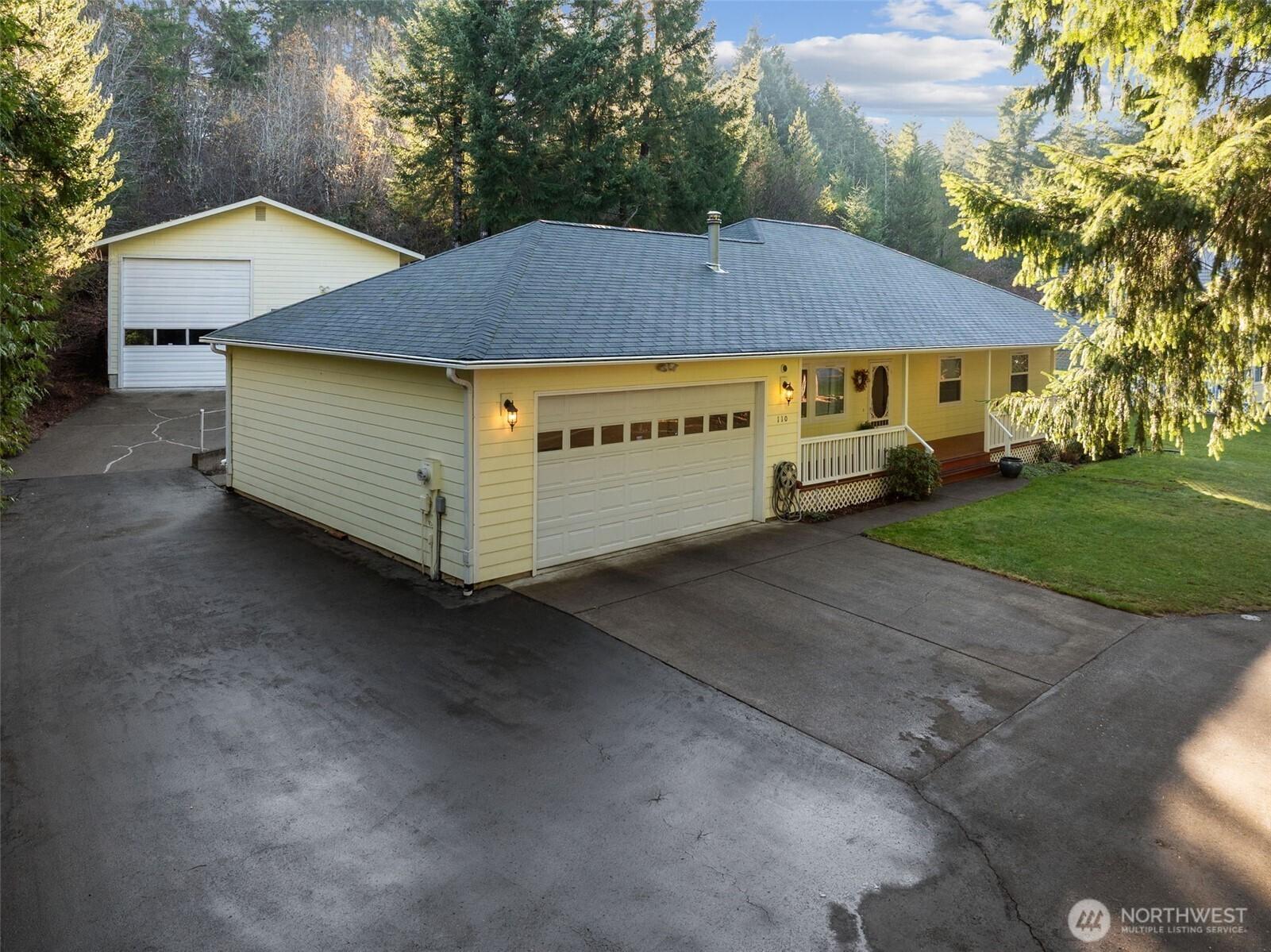 SHELTON, Washington, 98584, United States, 3 Bedrooms Bedrooms, ,2 BathroomsBathrooms,Residential,For Sale,2003420