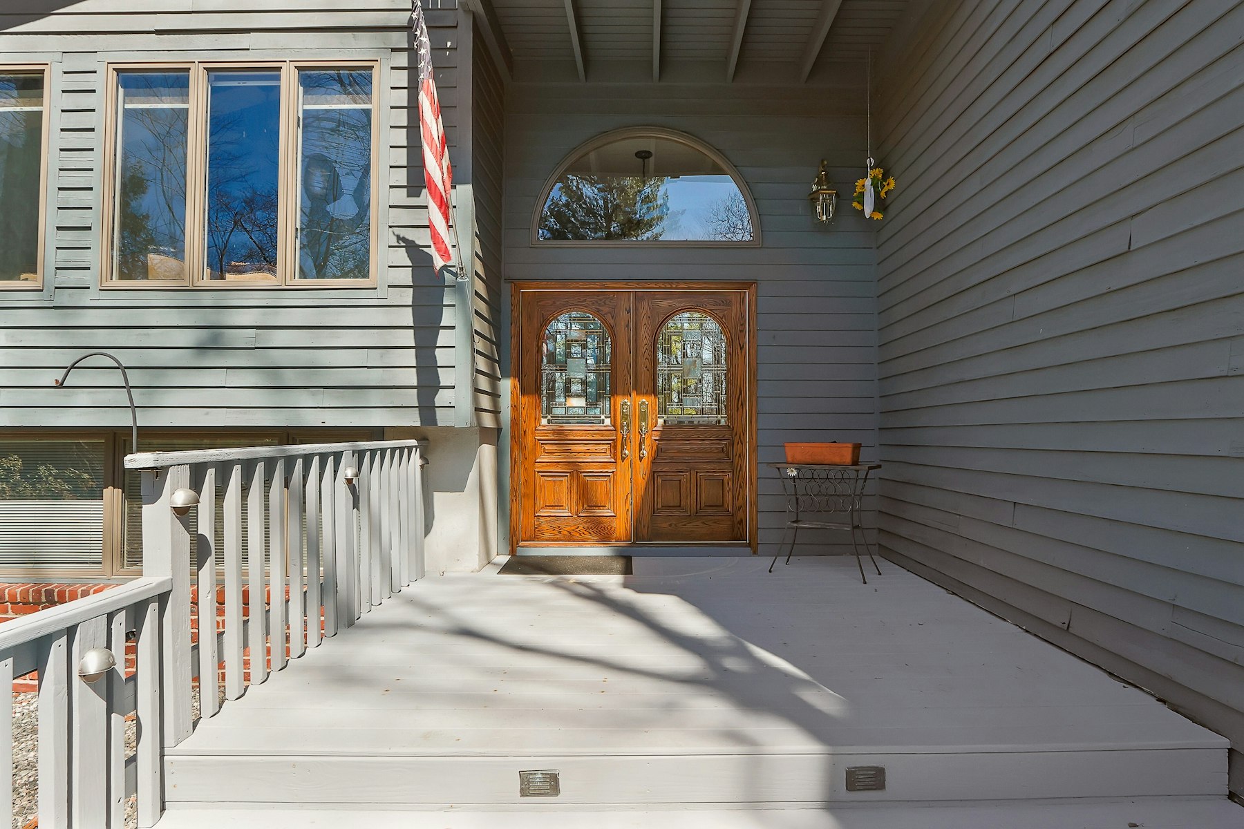  Laurel Ridge Tri-Level Contemporary - 物件實景