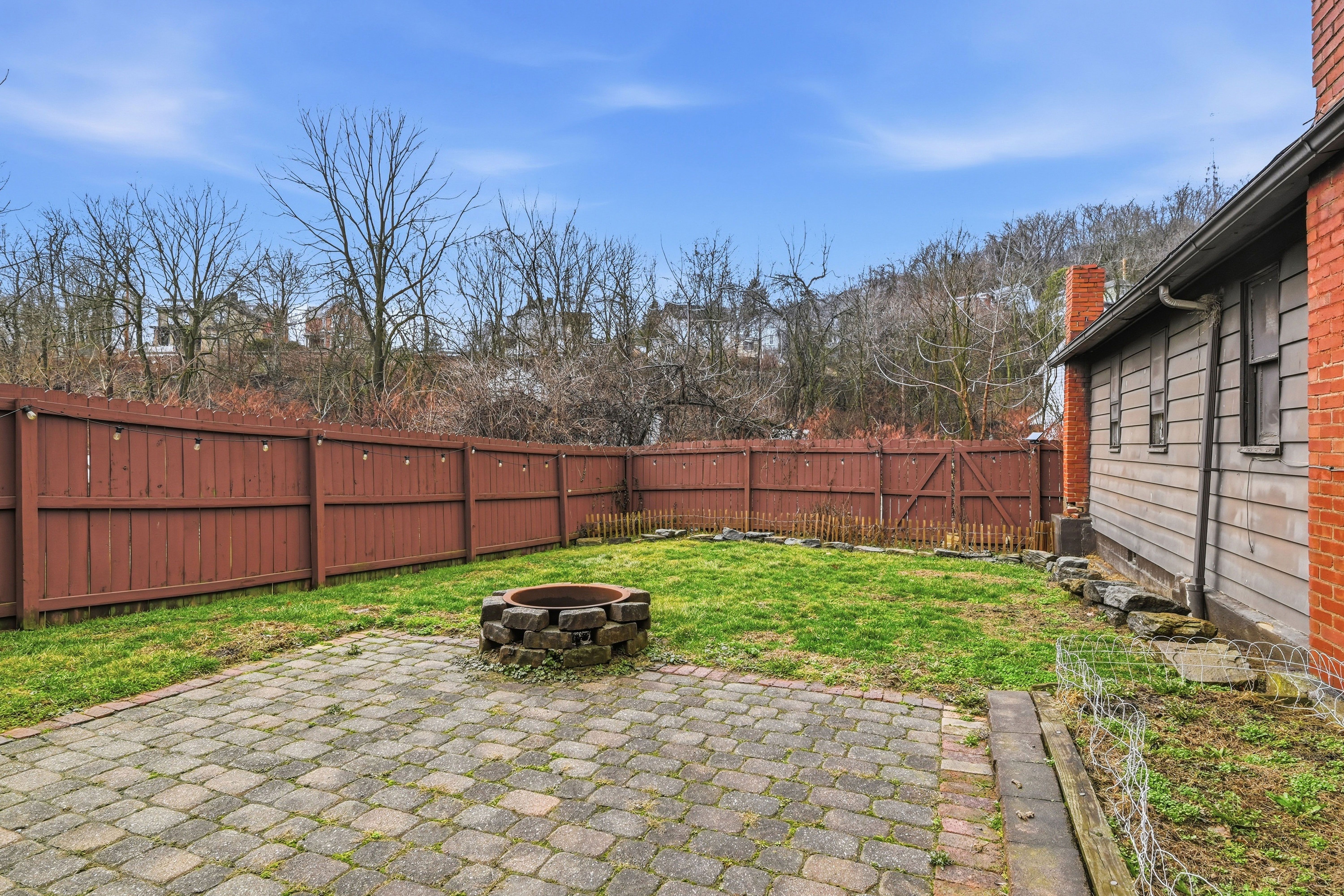  219 Railroad Avenue, Carnegie, PA 15106 - 物件實景