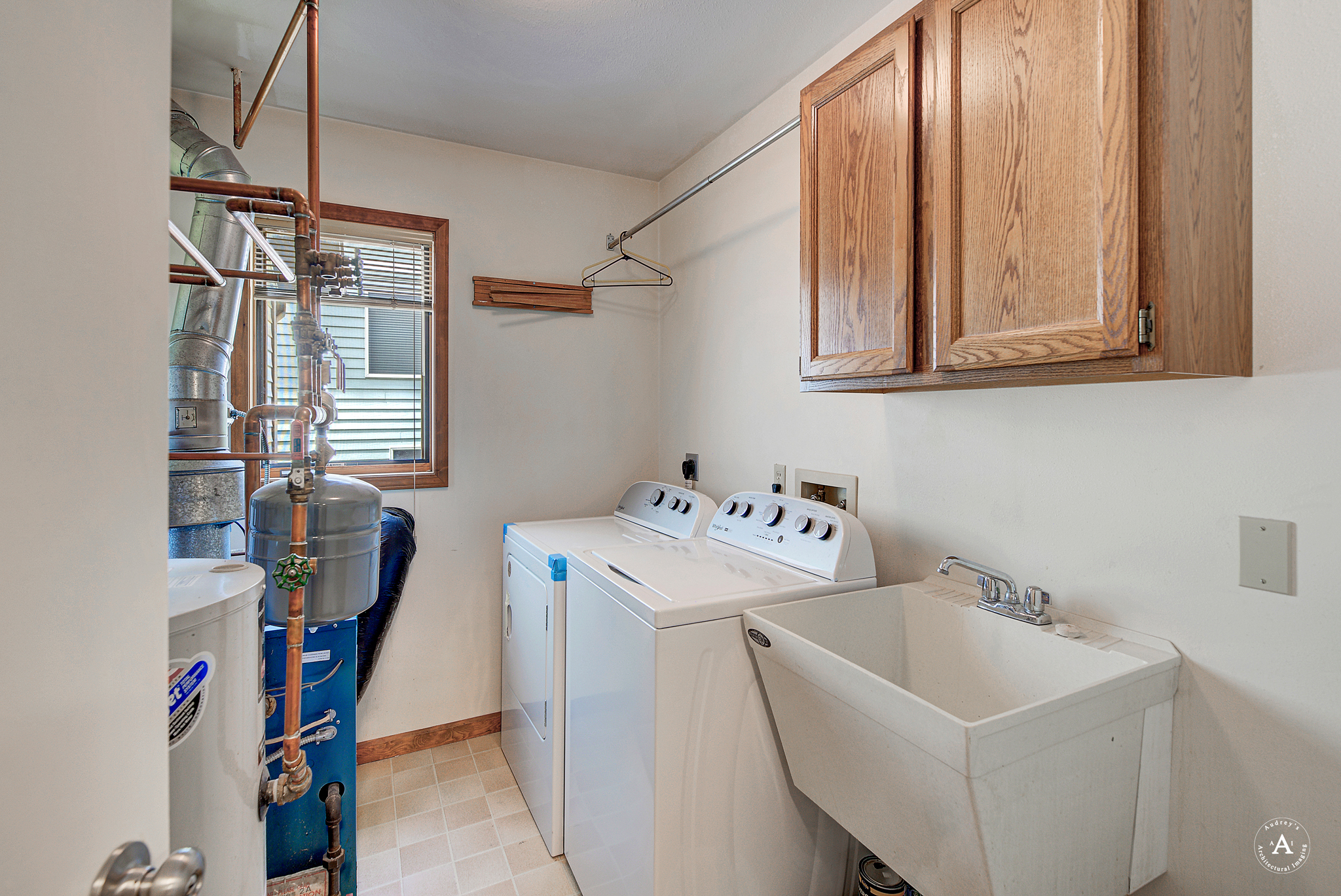 Helena, Montana, 59601, United States, 5 Bedrooms Bedrooms, ,4 BathroomsBathrooms,Residential,For Sale,1974729