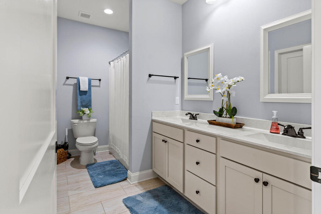 Shalimar, Florida, 32579, United States, 4 Bedrooms Bedrooms, ,3 BathroomsBathrooms,Residential,For Sale,1950099