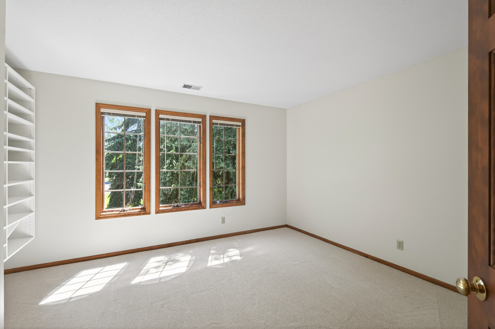  Luxury Lakeside Retreat in the Heart of Woodbury - 物件實景
