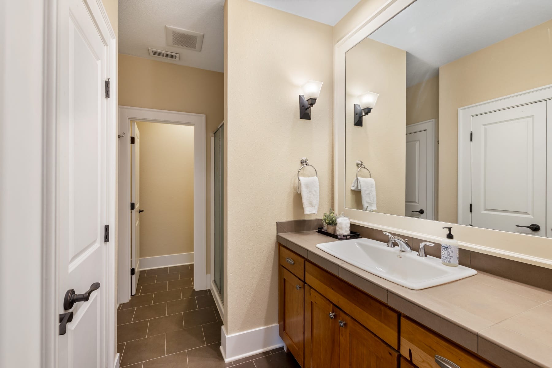  662 SW TRILLIUM CREEK TER Portland, OR 97225 - 物件實景
