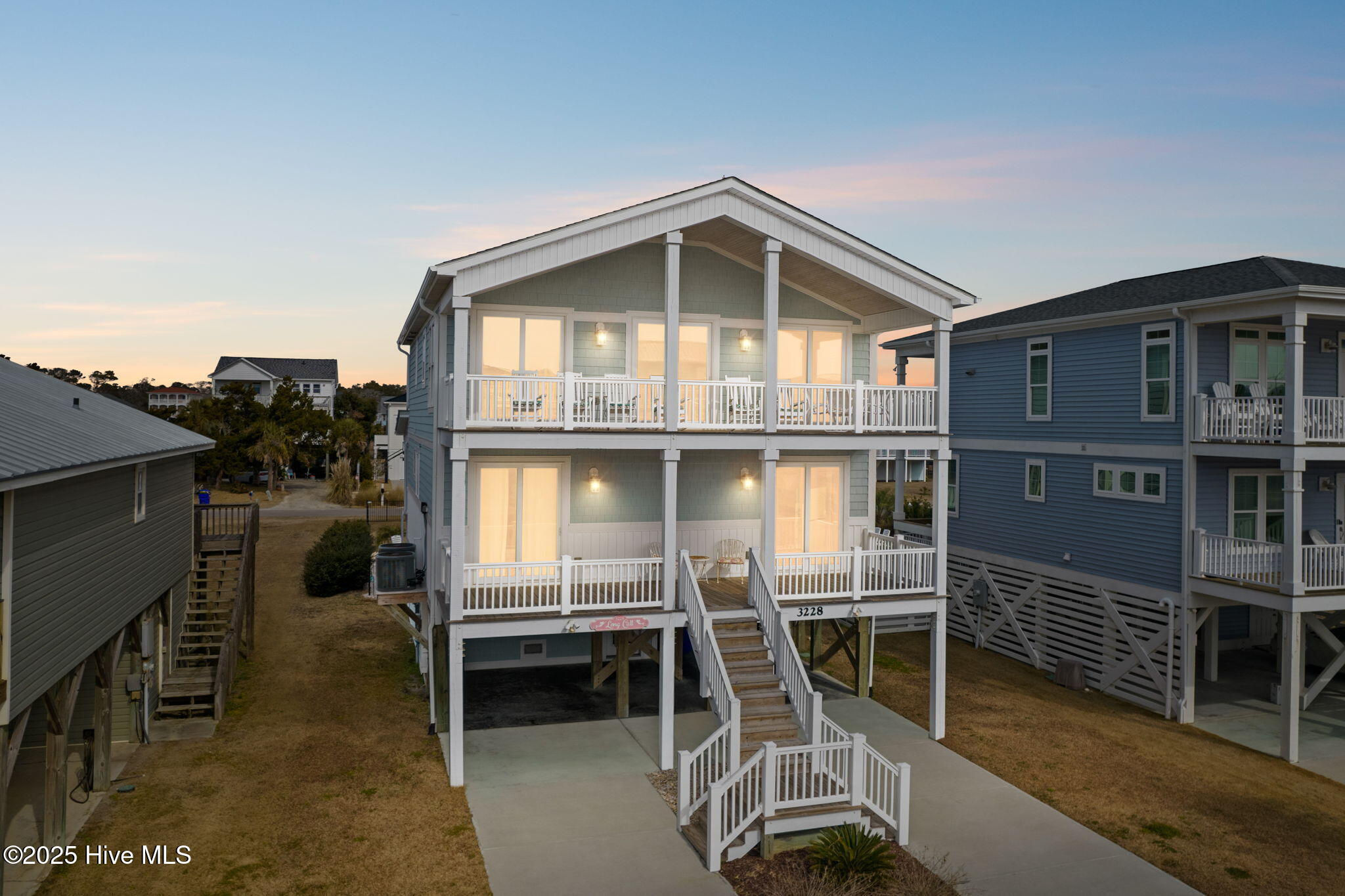 Oak Island, North Carolina, 28465, United States, 5 Bedrooms Bedrooms, ,5 BathroomsBathrooms,Residential,For Sale,1984606