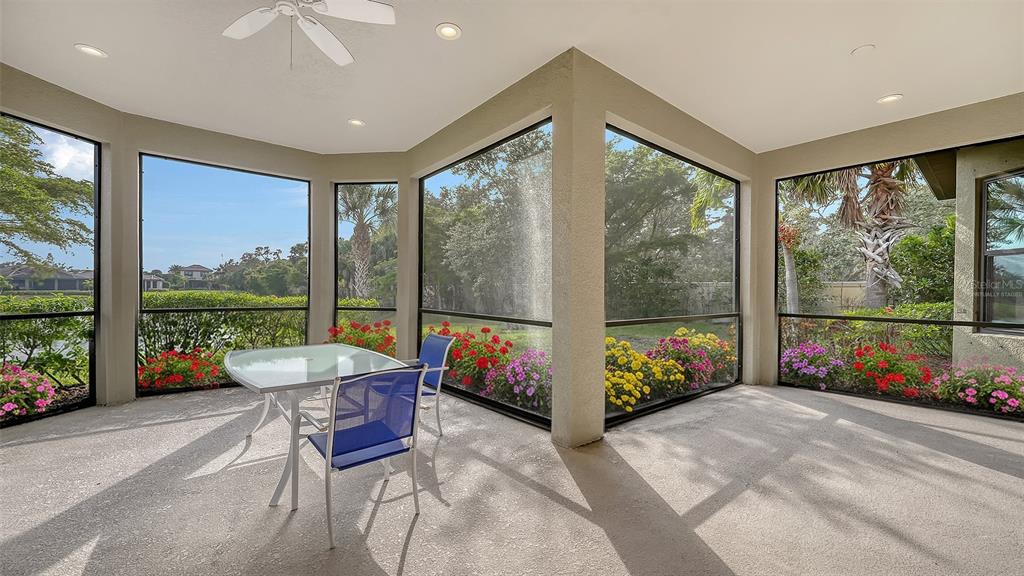 Sarasota, Florida, 34231, United States, 2 Bedrooms Bedrooms, ,3 BathroomsBathrooms,Residential,For Sale,2002128