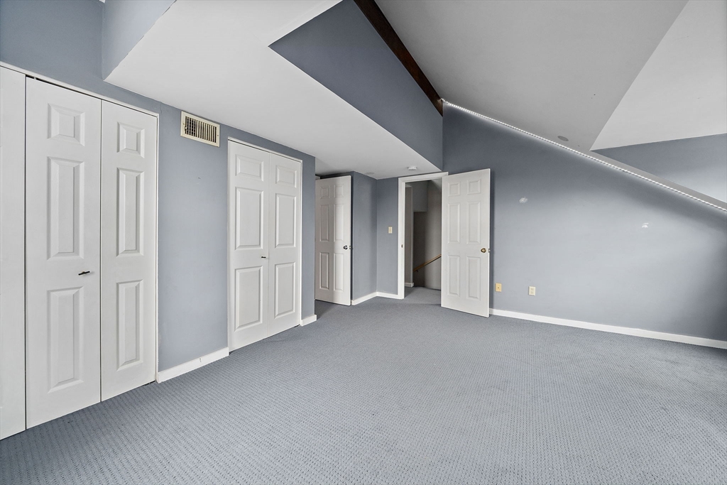 Boston, Massachusetts, 02130, United States, 4 Bedrooms Bedrooms, ,3 BathroomsBathrooms,Residential,For Sale,1925445