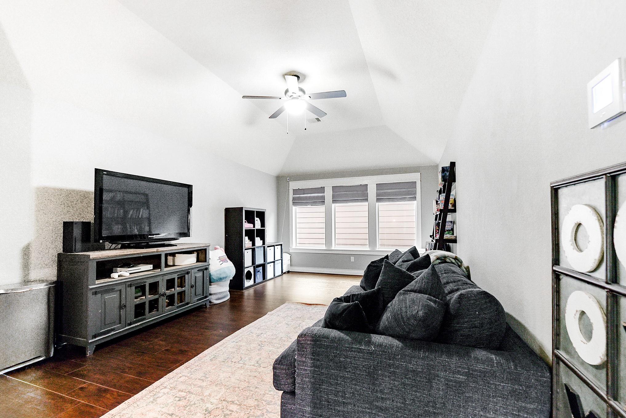 Katy, Texas, 77494, United States, 5 Bedrooms Bedrooms, ,5 BathroomsBathrooms,Residential,For Sale,2048040