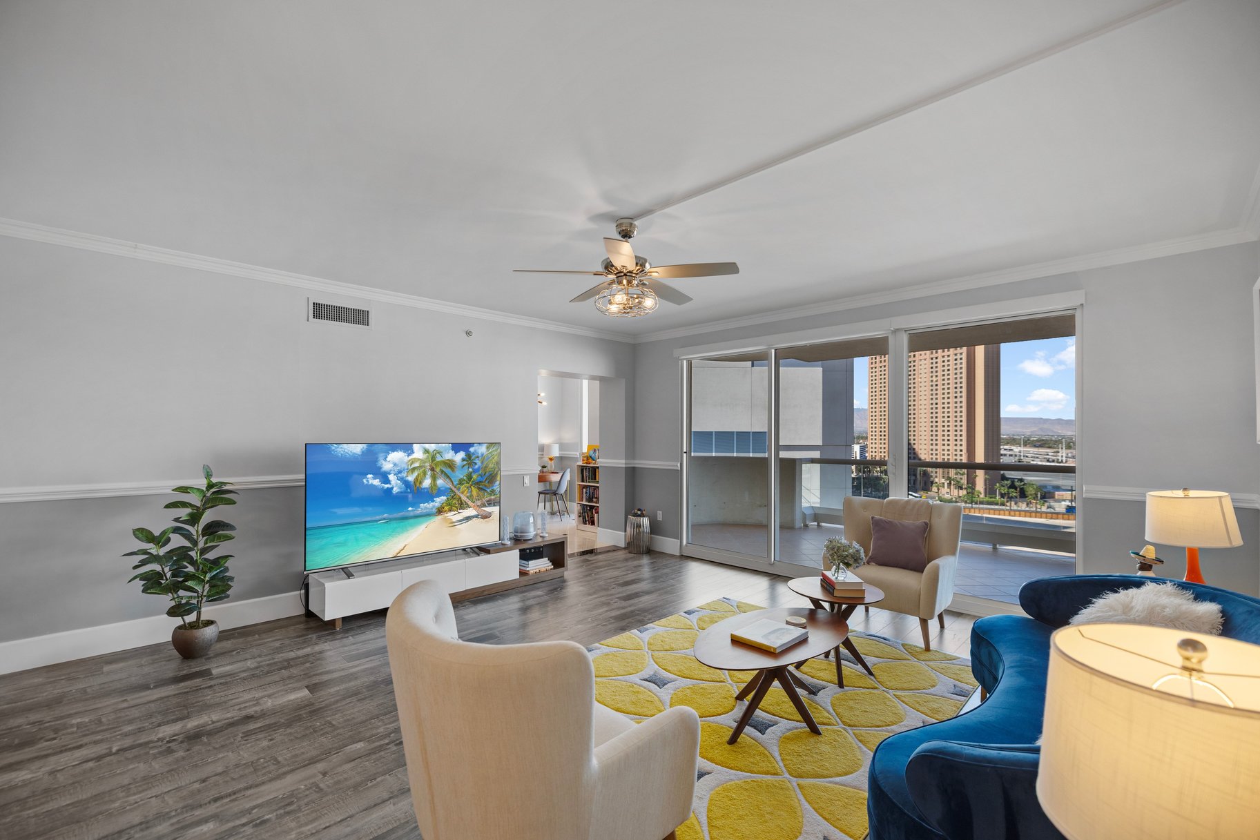  Sophisticated High-Rise Living at Turnberry Place - 物件實景