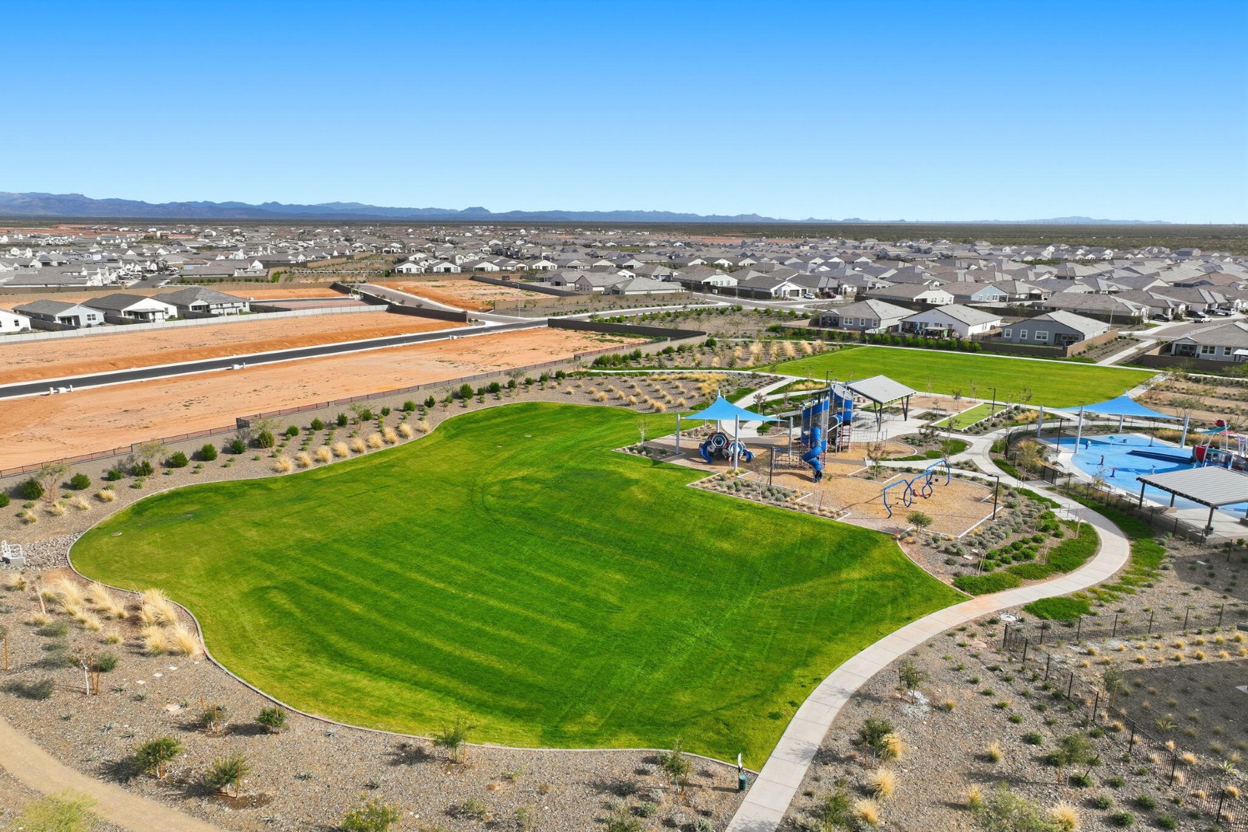  10281 S Corona Drive¦Apache Junction, AZ - 物件實景
