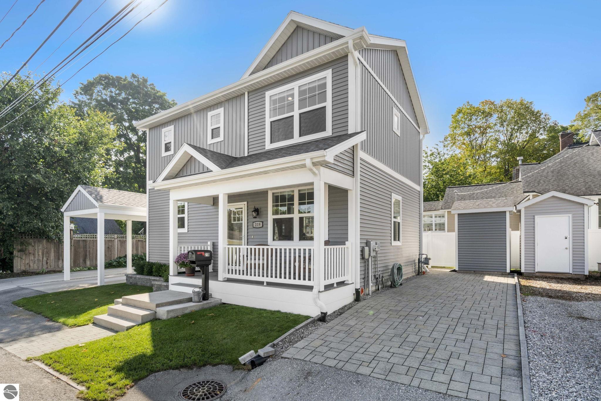 Boardman Ave, Traverse City, MI 49684