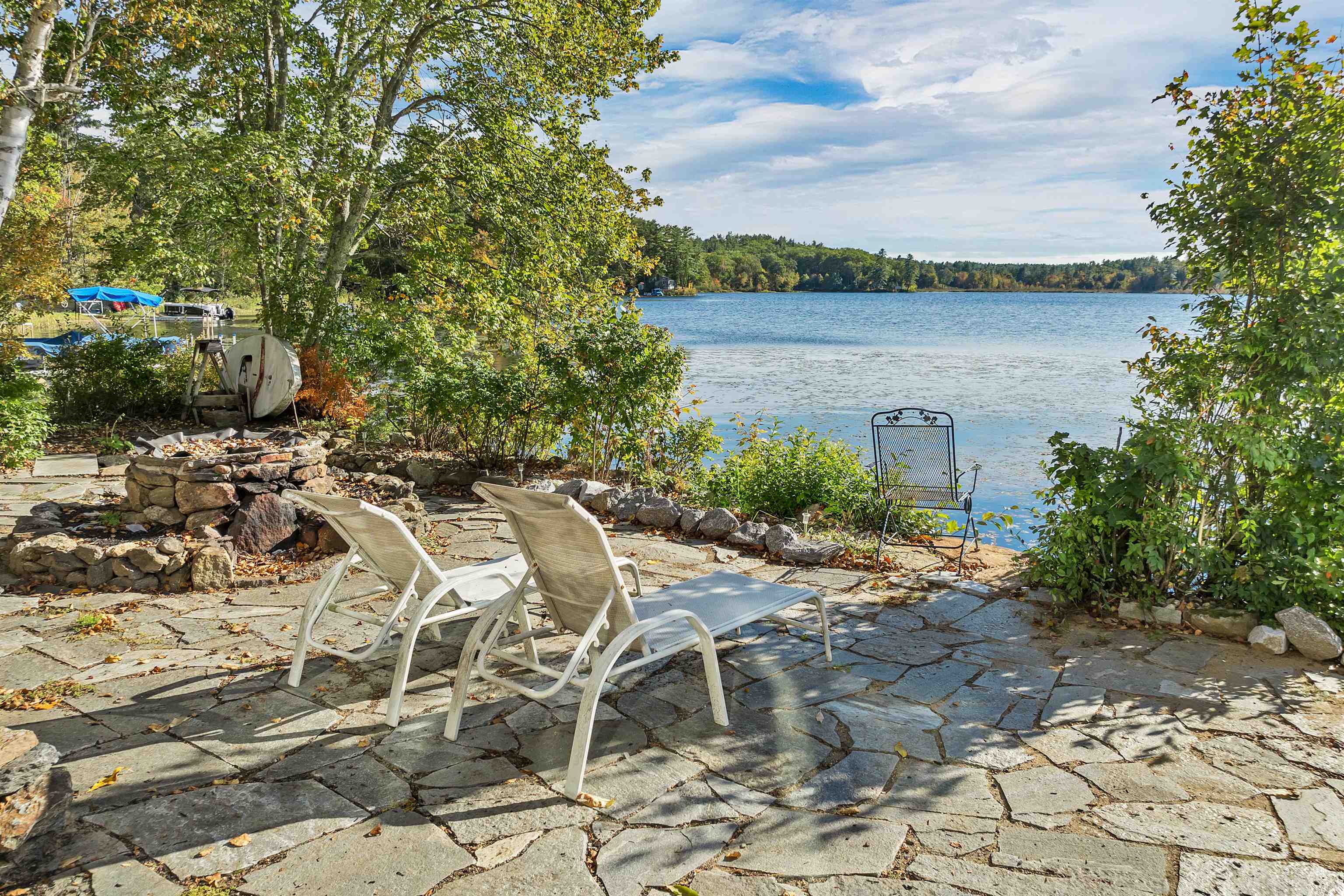 Dunbarton, New Hampshire, 03046, United States, 3 Bedrooms Bedrooms, ,2 BathroomsBathrooms,Residential,For Sale,1989464