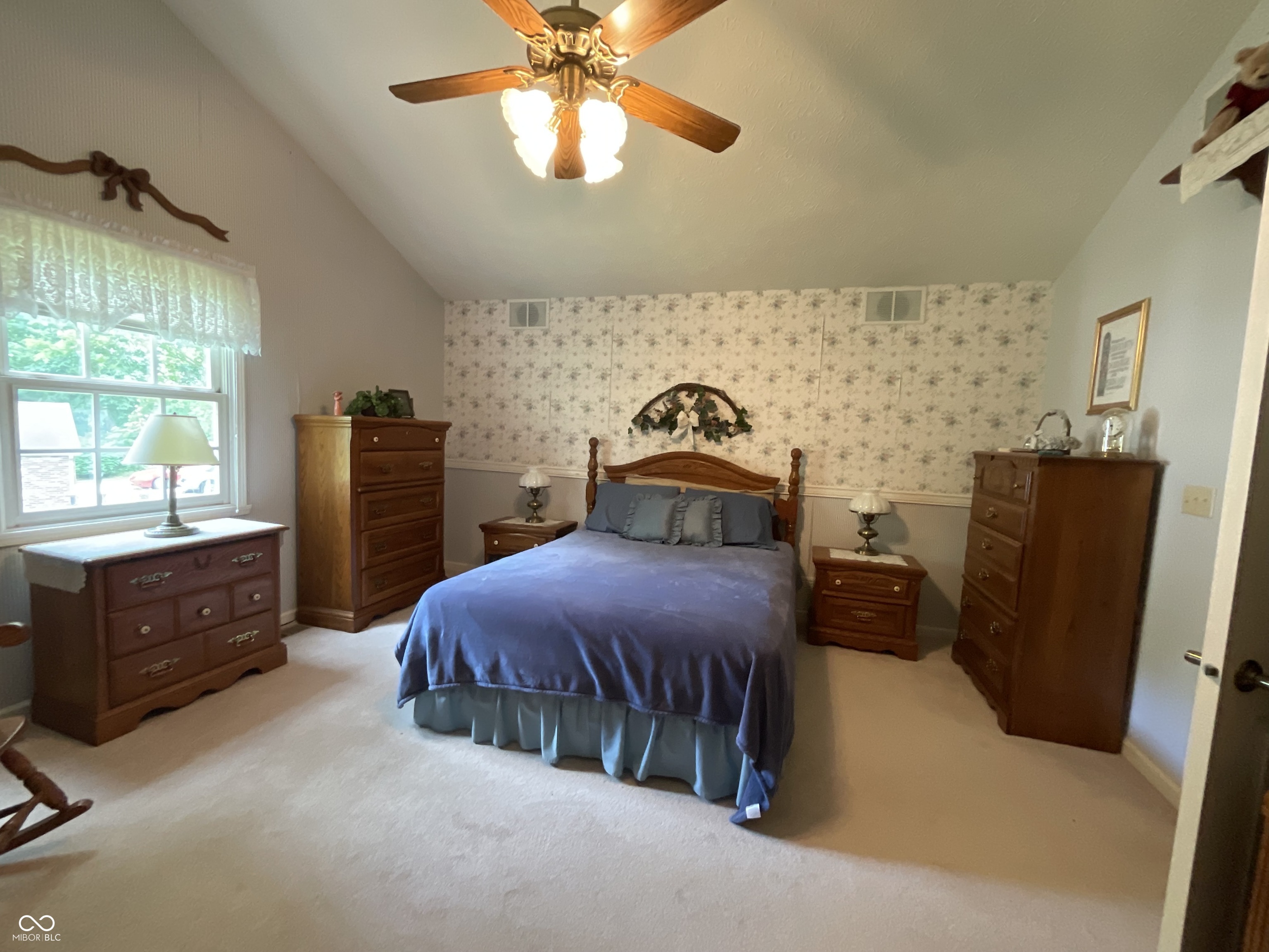 Rockville, Indiana, 47872, United States, 3 Bedrooms Bedrooms, ,3 BathroomsBathrooms,Residential,For Sale,1900634