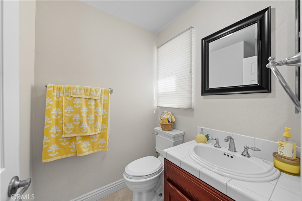 Canyon Lake, California, 92587, United States, 6 Bedrooms Bedrooms, ,5 BathroomsBathrooms,Residential,For Sale,1975994