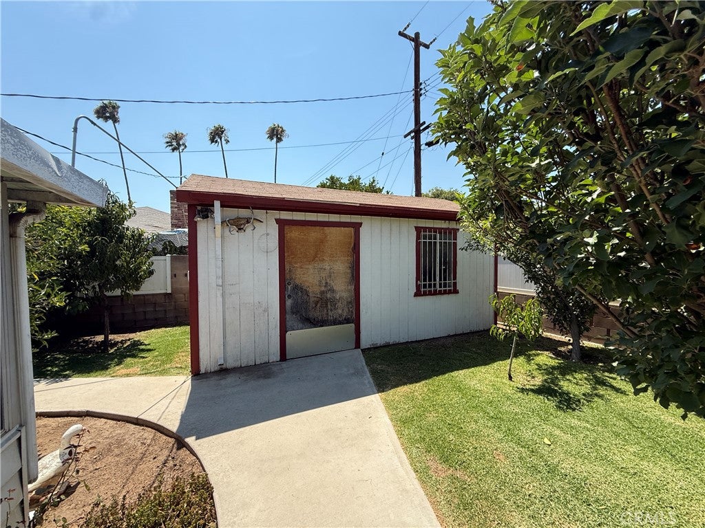 Riverside, California, 92505, United States, 3 Bedrooms Bedrooms, ,2 BathroomsBathrooms,Residential,For Sale,1891732