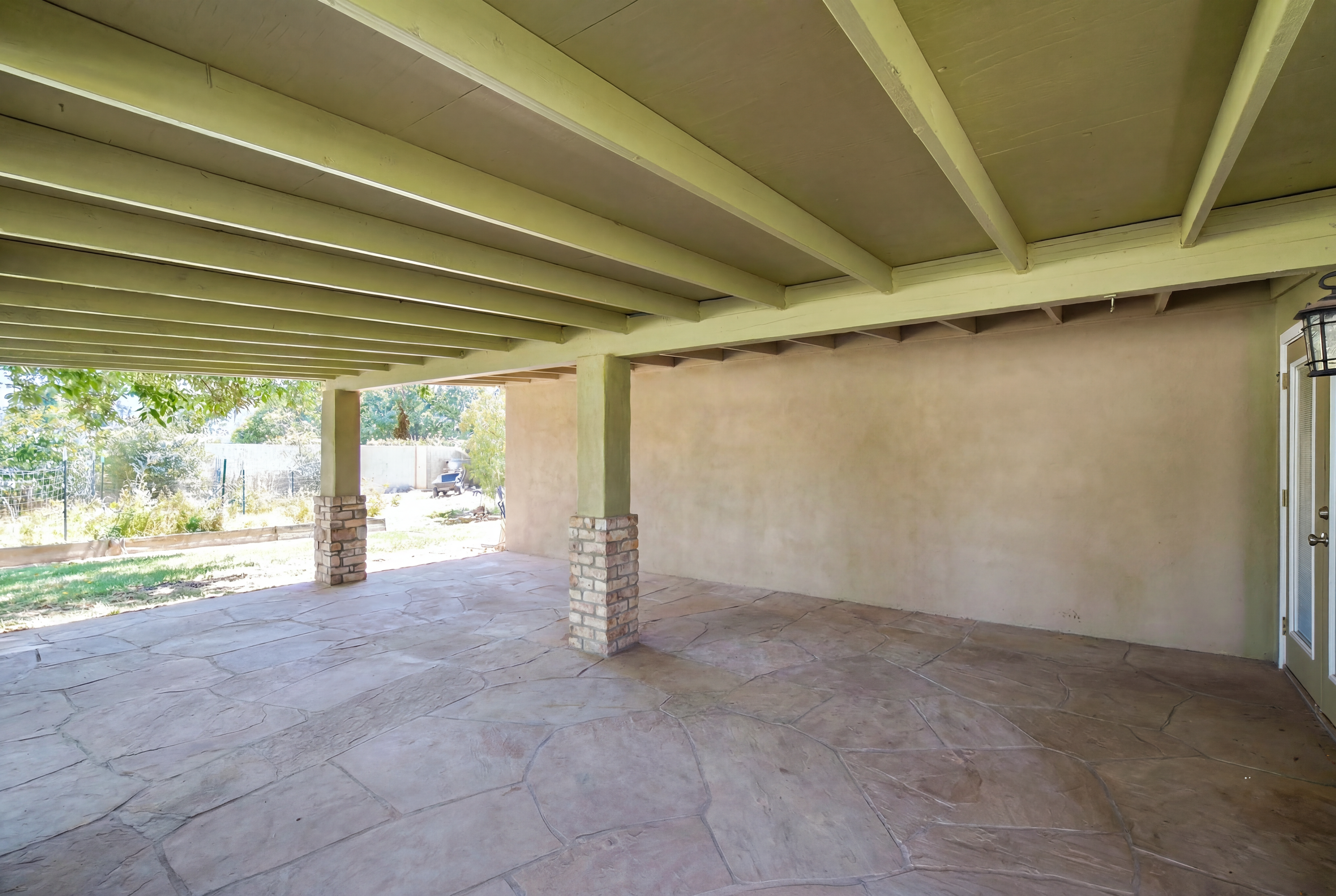  4045 E Cambridge Ave  Phoenix, AZ - 物件實景