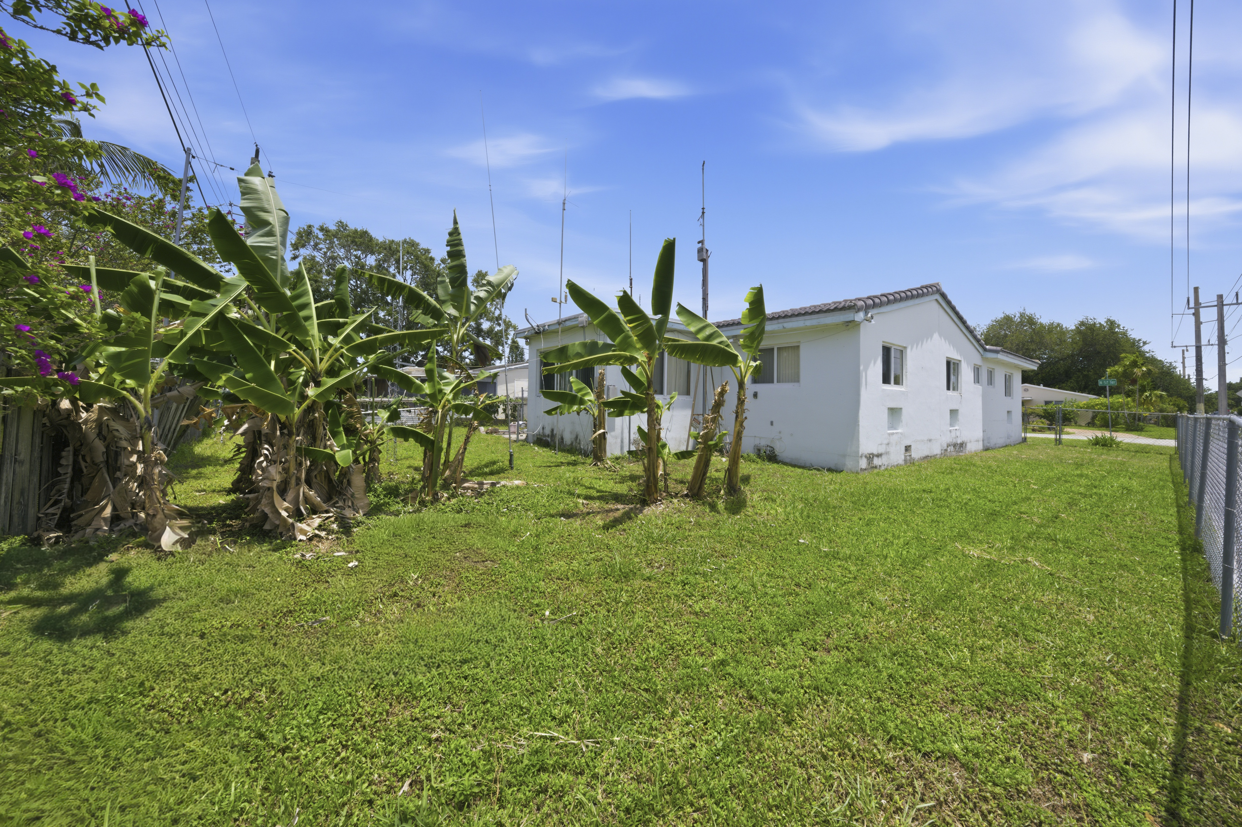  2300 N 57th Ter, Hollywood, FL, 33021 - 物件實景