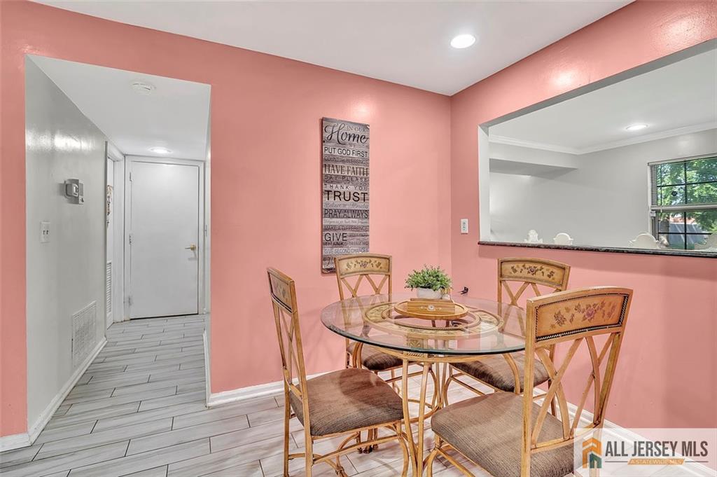 East Brunswick, New Jersey, 08816, United States, 3 Bedrooms Bedrooms, ,3 BathroomsBathrooms,Residential,For Sale,1917391