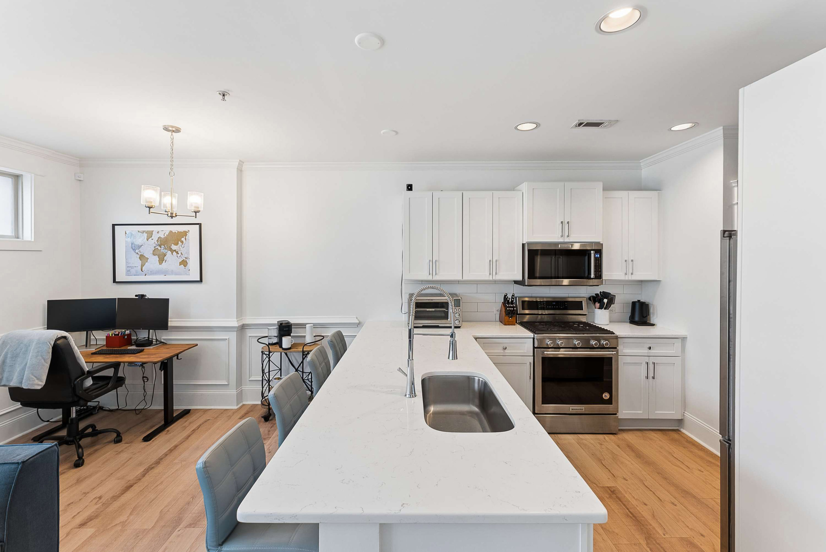  Exceptional Corner Residence in the Vibrant Heart of Midtown - 物件實景