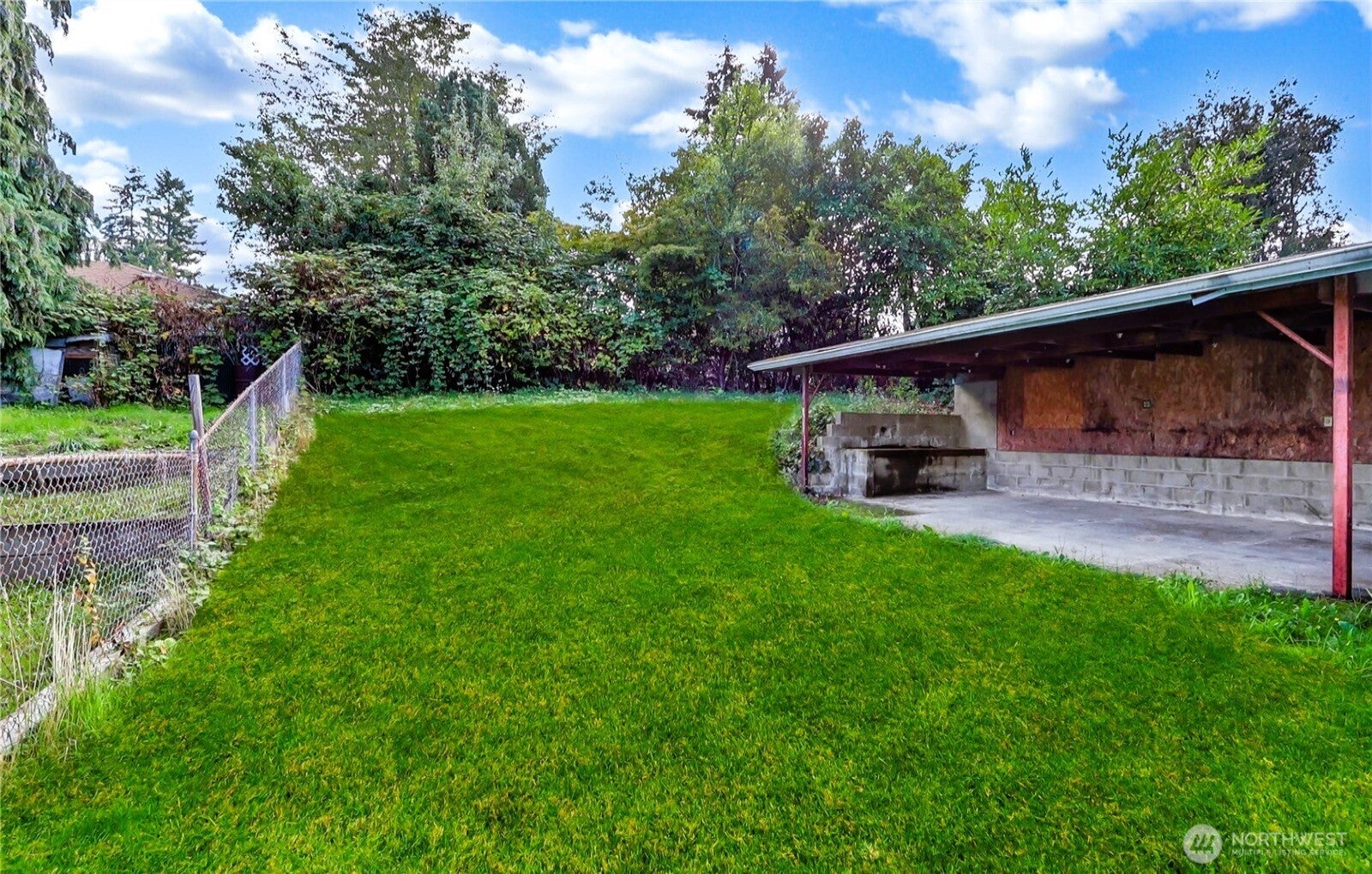 Seattle, Washington, 98178, United States, 4 Bedrooms Bedrooms, ,2 BathroomsBathrooms,Residential,For Sale,1983361