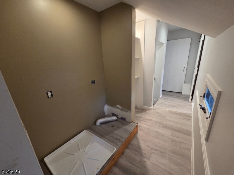 Tewksbury Twp., New Jersey, 07830, United States, 2 Bedrooms Bedrooms, ,2 BathroomsBathrooms,Residential,For Sale,1991114