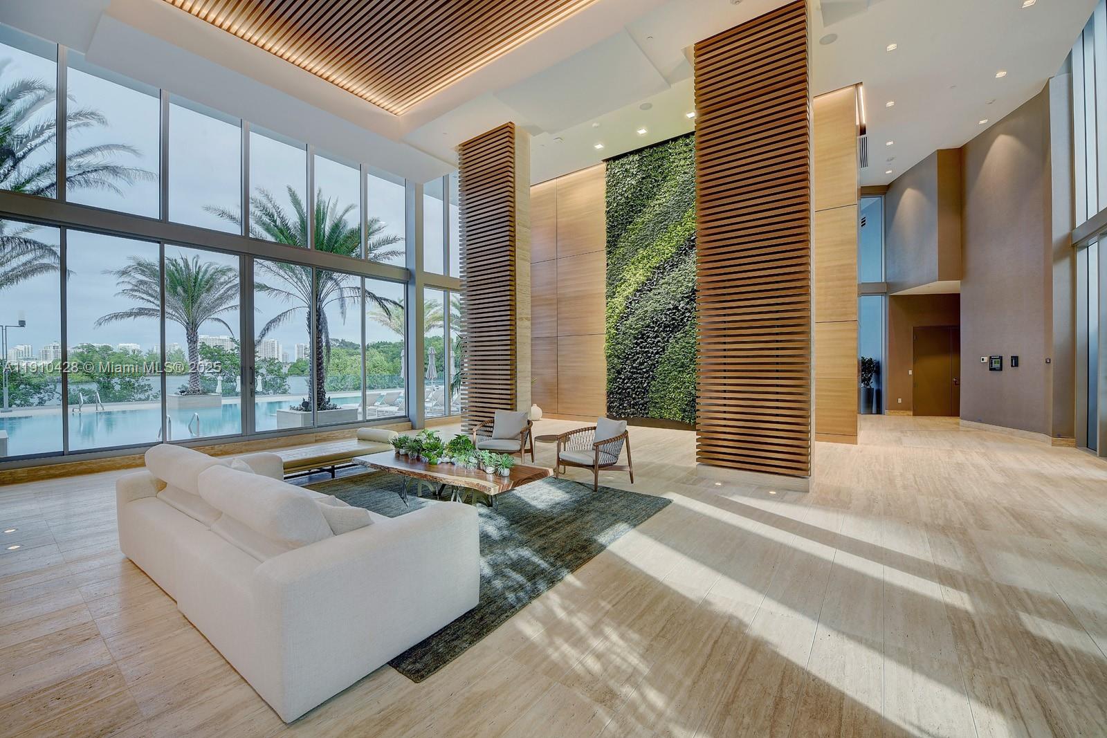 North Miami Beach, Florida, 33160, United States, 2 Bedrooms Bedrooms, ,2 BathroomsBathrooms,Residential,For Sale,1989181