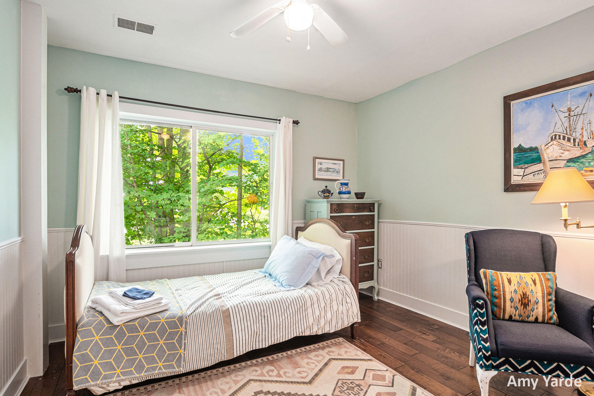 Saugatuck, Michigan, 49453, United States, 2 Bedrooms Bedrooms, ,2 BathroomsBathrooms,Residential,For Sale,1897560