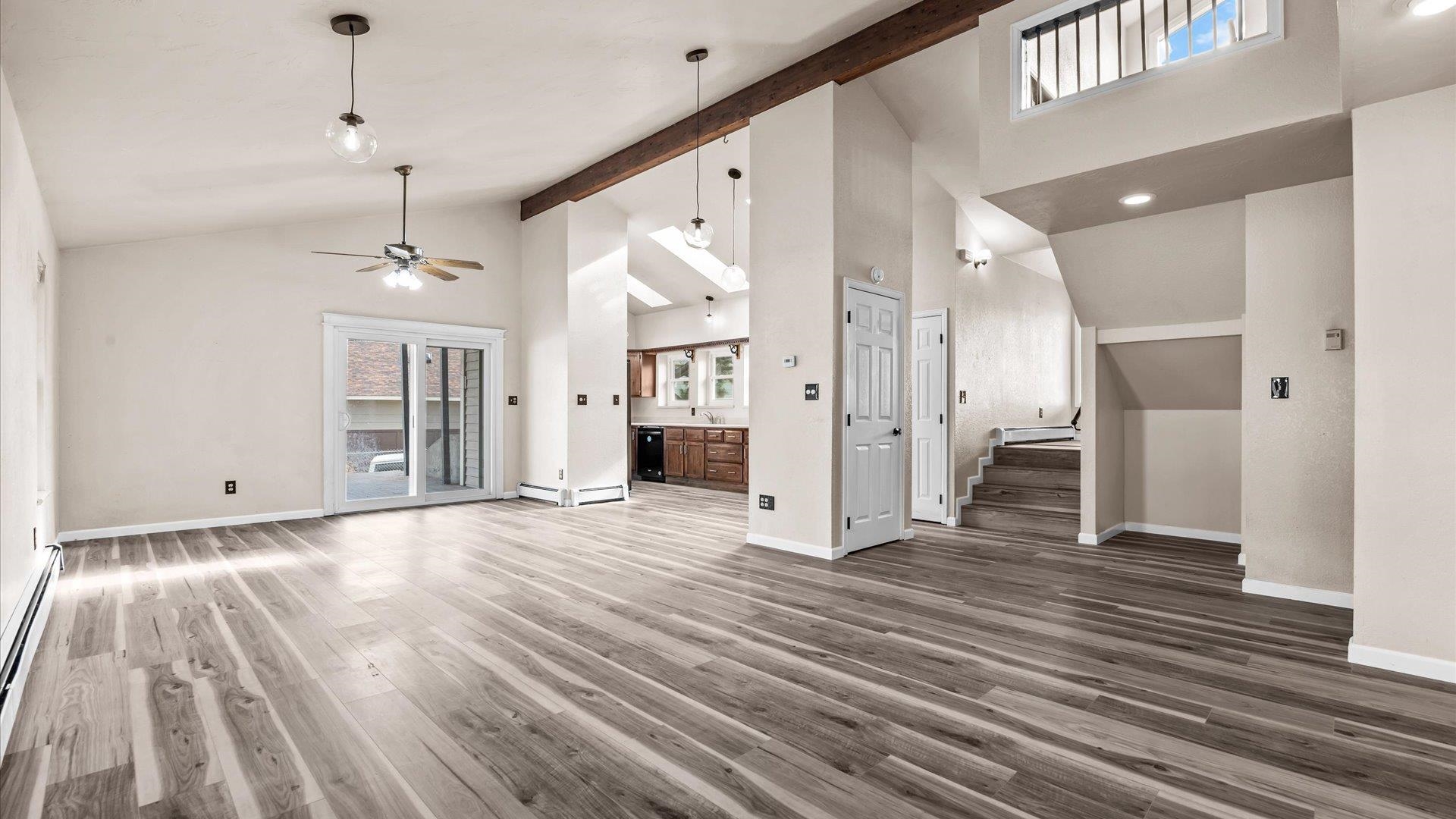 Grand Junction, Colorado, 81507, United States, 3 Bedrooms Bedrooms, ,3 BathroomsBathrooms,Residential,For Sale,1998320