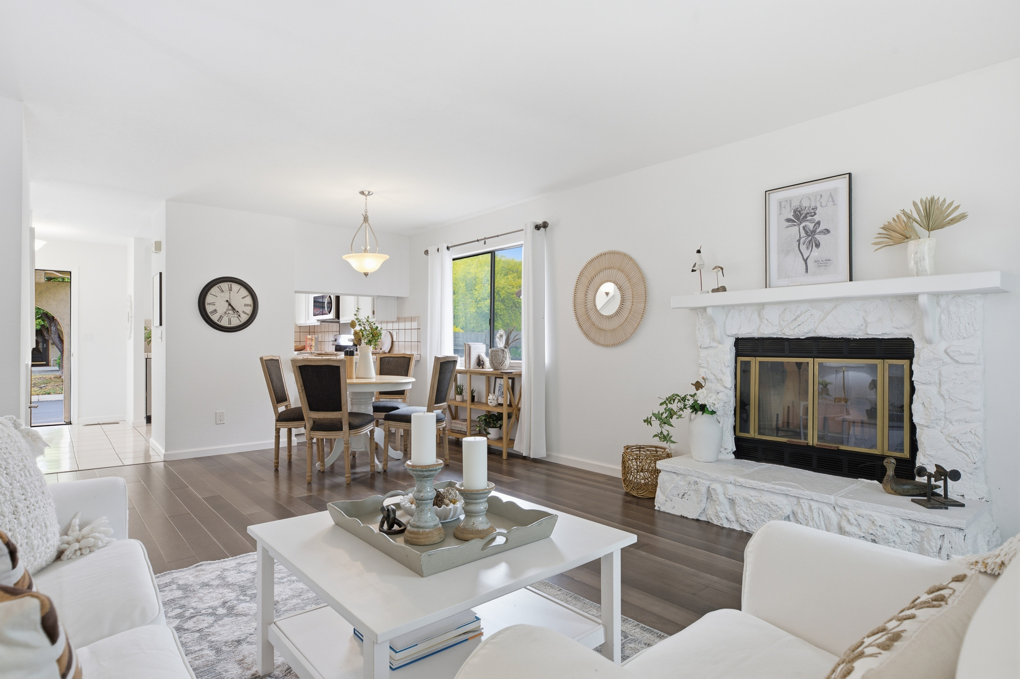  Comfortable Single Family Townhome in Wonderful Neighborhood - 物件實景
