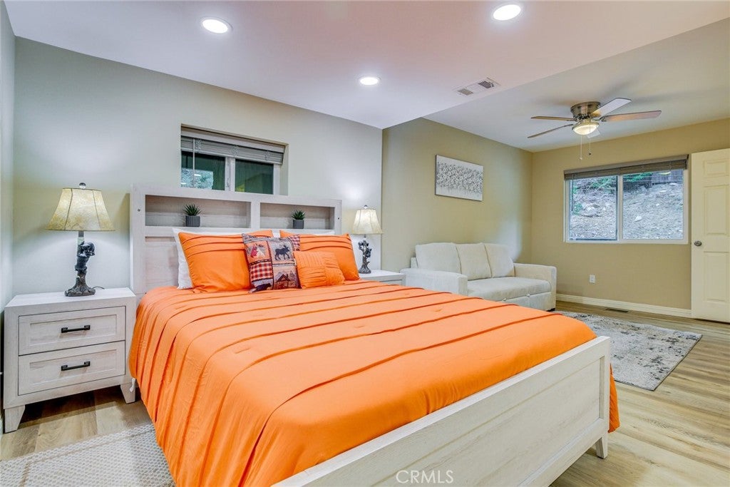 Twin Peaks, California, 92391, United States, 3 Bedrooms Bedrooms, ,3 BathroomsBathrooms,Residential,For Sale,1940225