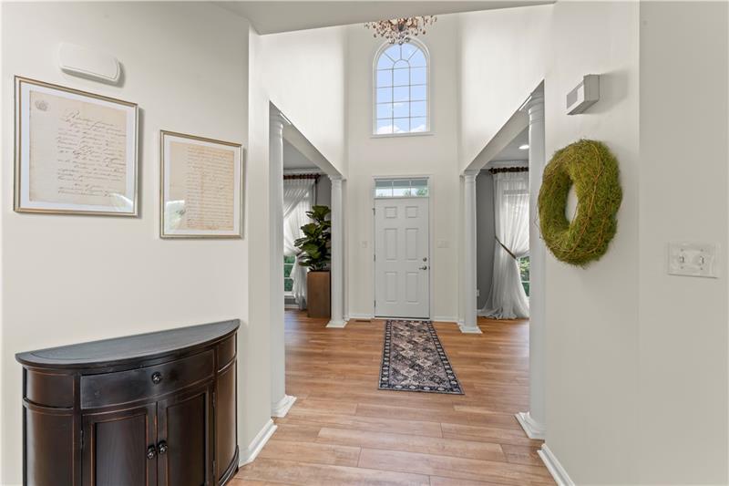 Canonsburg, Pennsylvania, 15317, United States, 5 Bedrooms Bedrooms, ,4 BathroomsBathrooms,Residential,For Sale,1914664