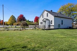 Perth, Ontario, K7H 0H3, CA, 3 Bedrooms Bedrooms, ,2 BathroomsBathrooms,Residential,For Sale,1999855